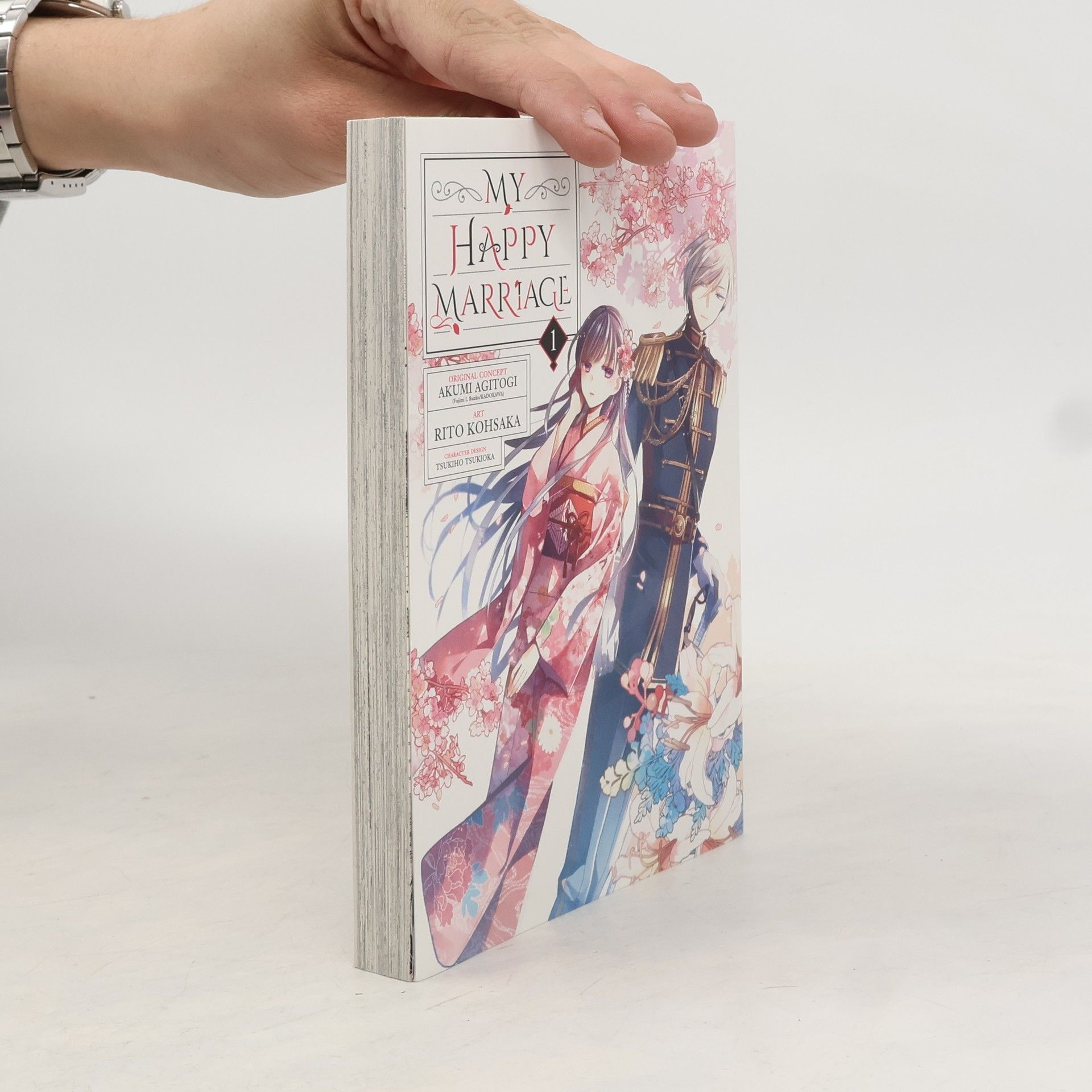 Akumi Agitogi My Happy Marriage 01