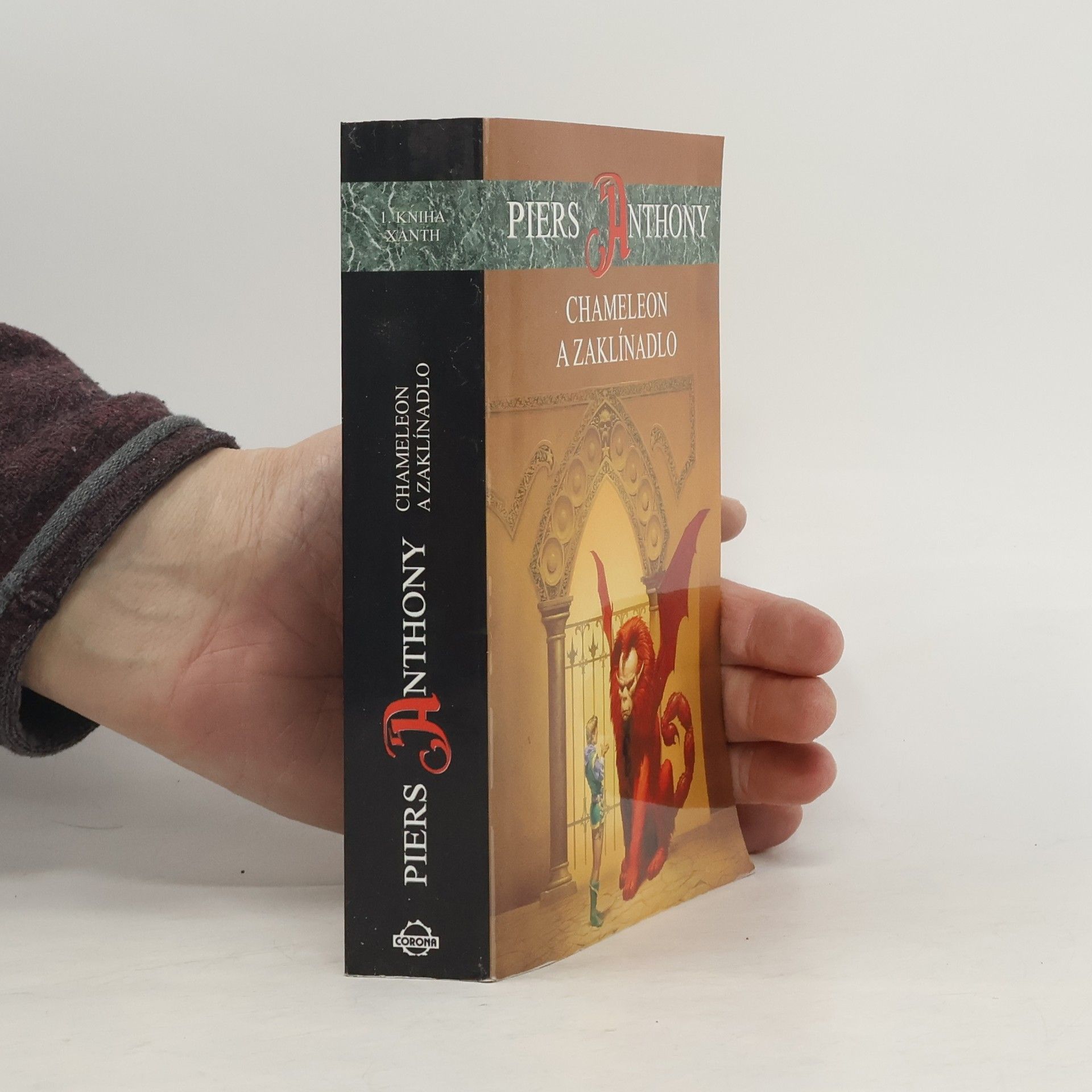 Piers Anthony Chameleon a zaklínadlo. Xanth 1