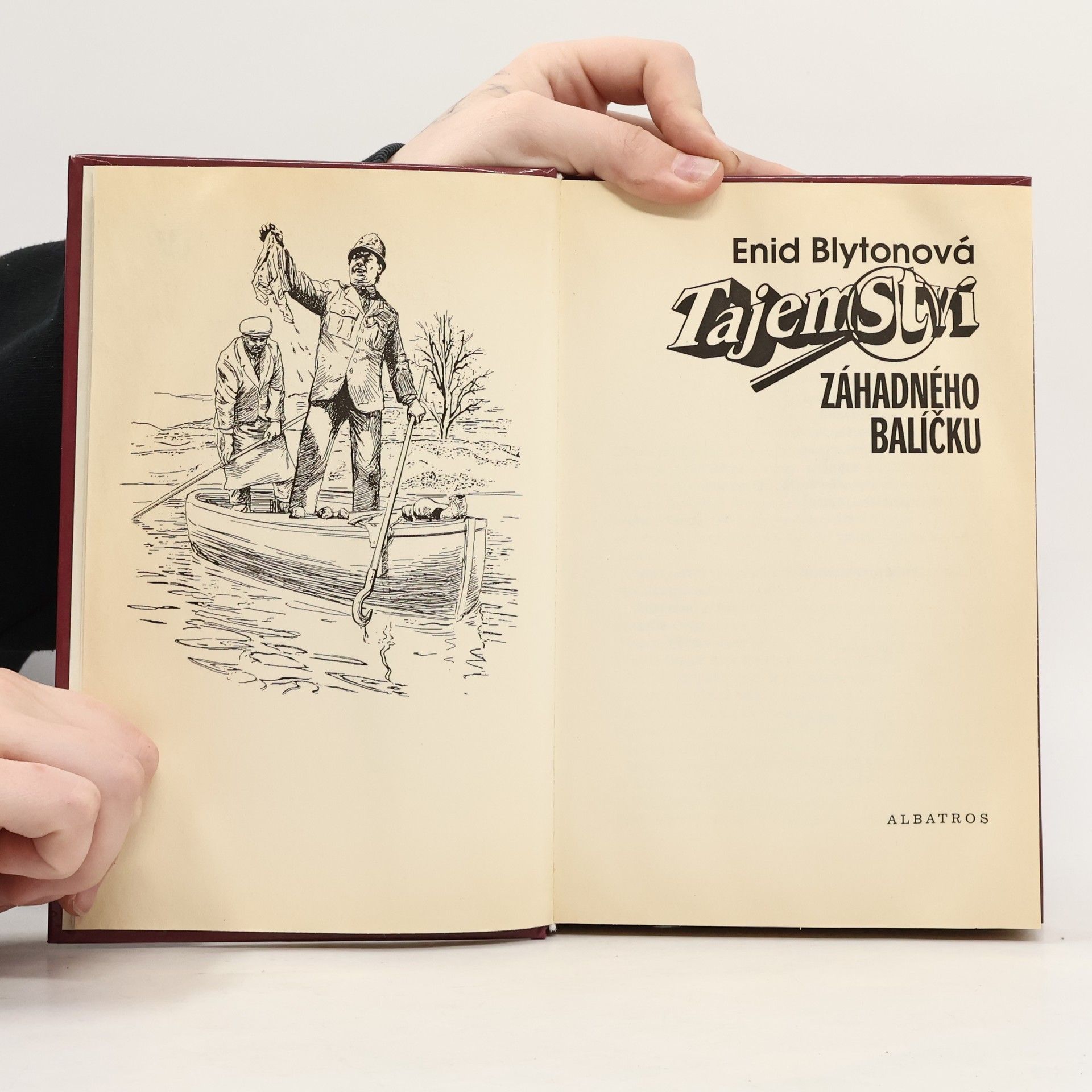 Enid Blyton Tajemství záhadného balíčku