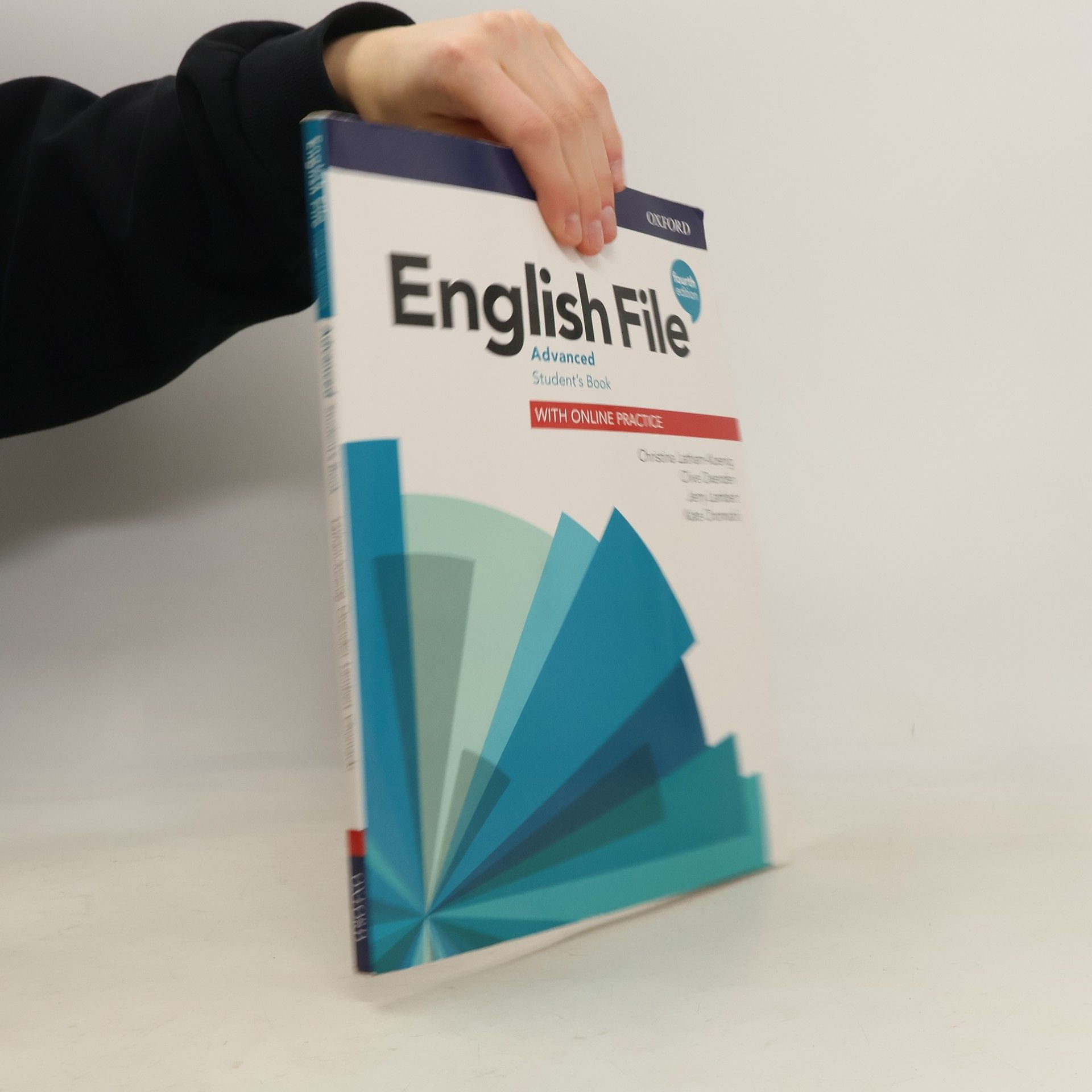 Christina Latham-Koenig English file : advanced. Student's book : with online practice