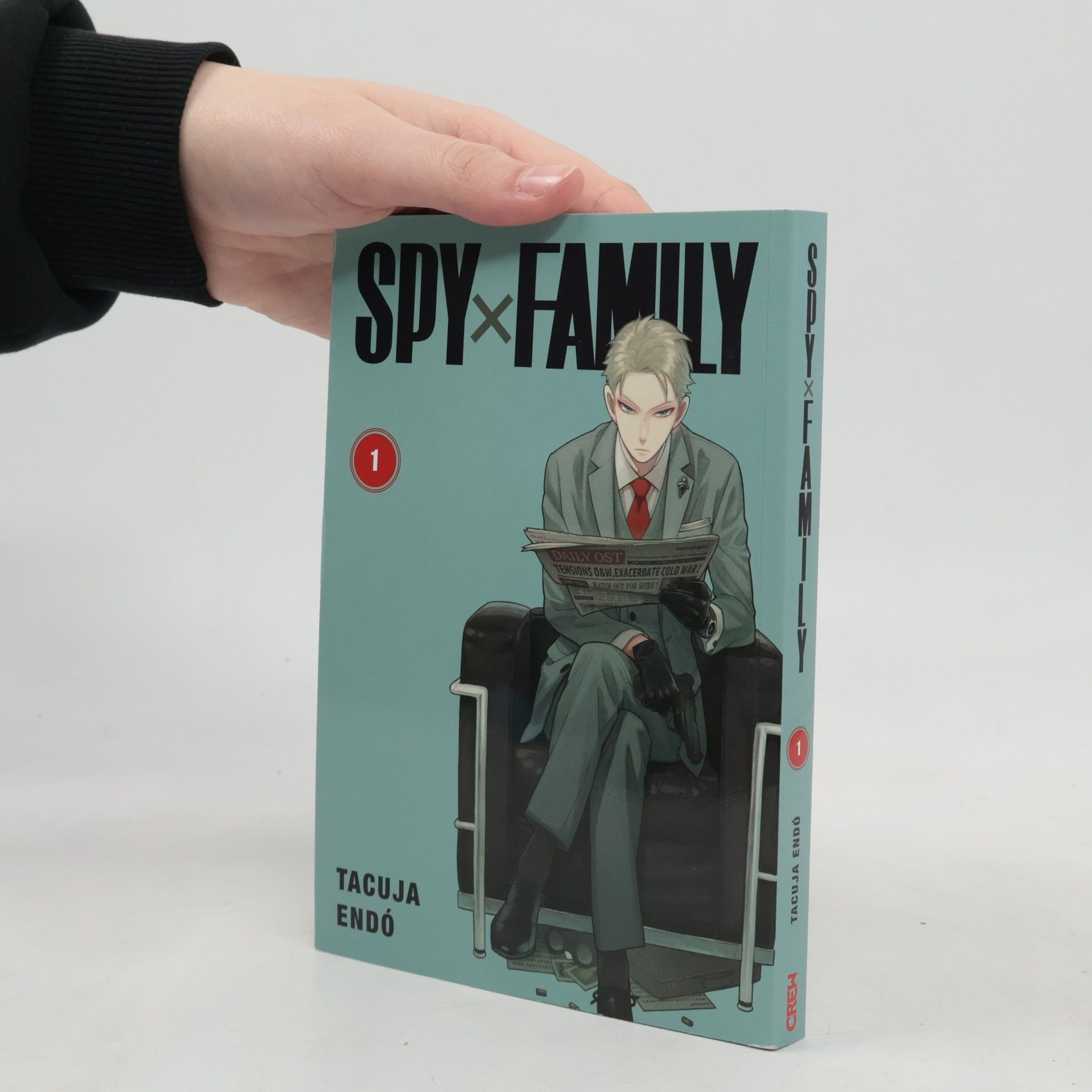 Tacuja Endó Spy x Family 1