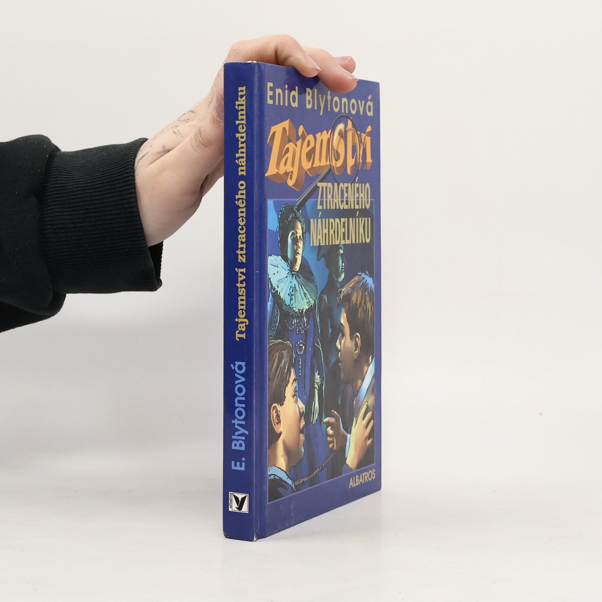 Tajemství ztraceného náhrdelníku