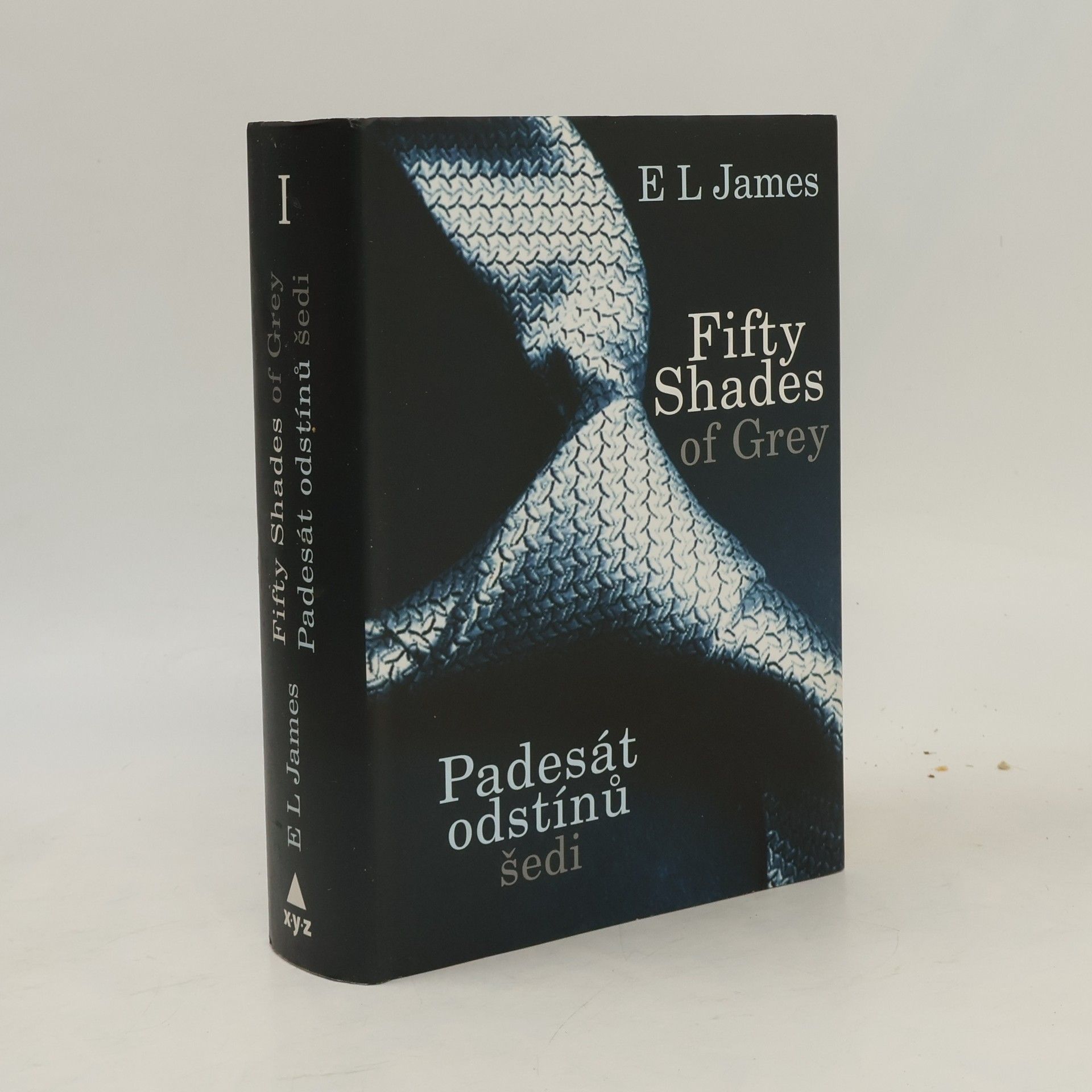 E. L. James Padesát odstínů šedi
