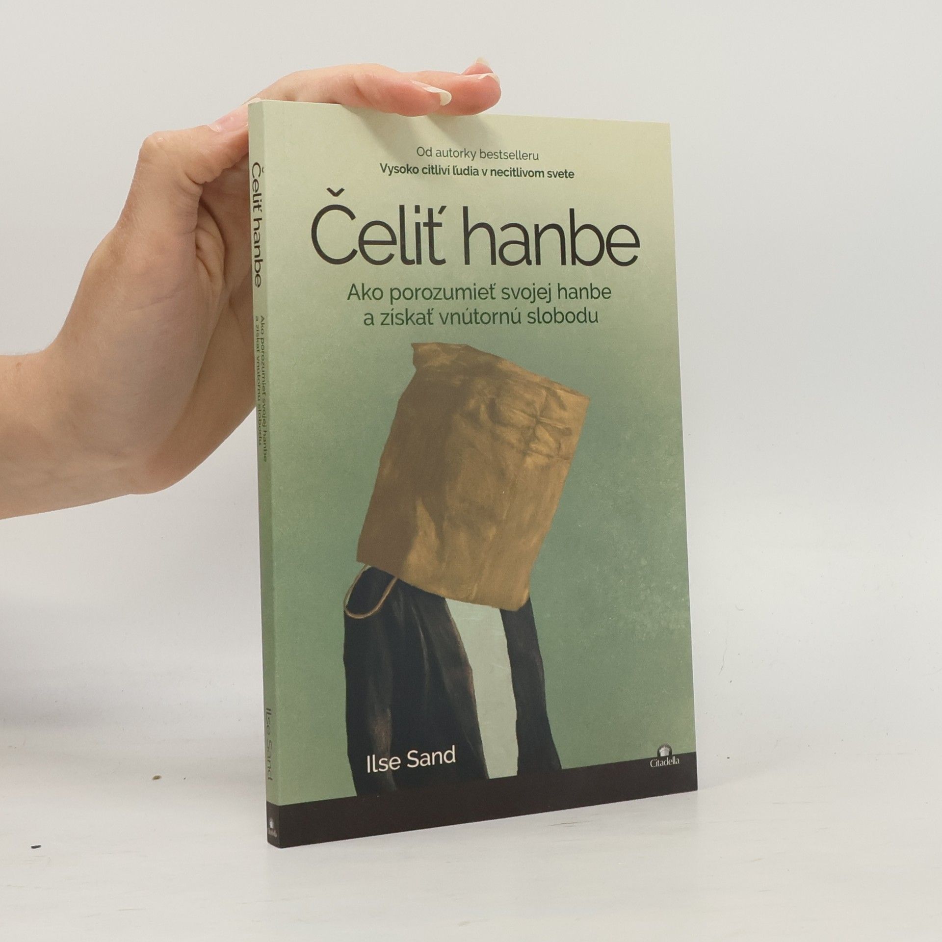 Ilse Sand Čeliť hanbe