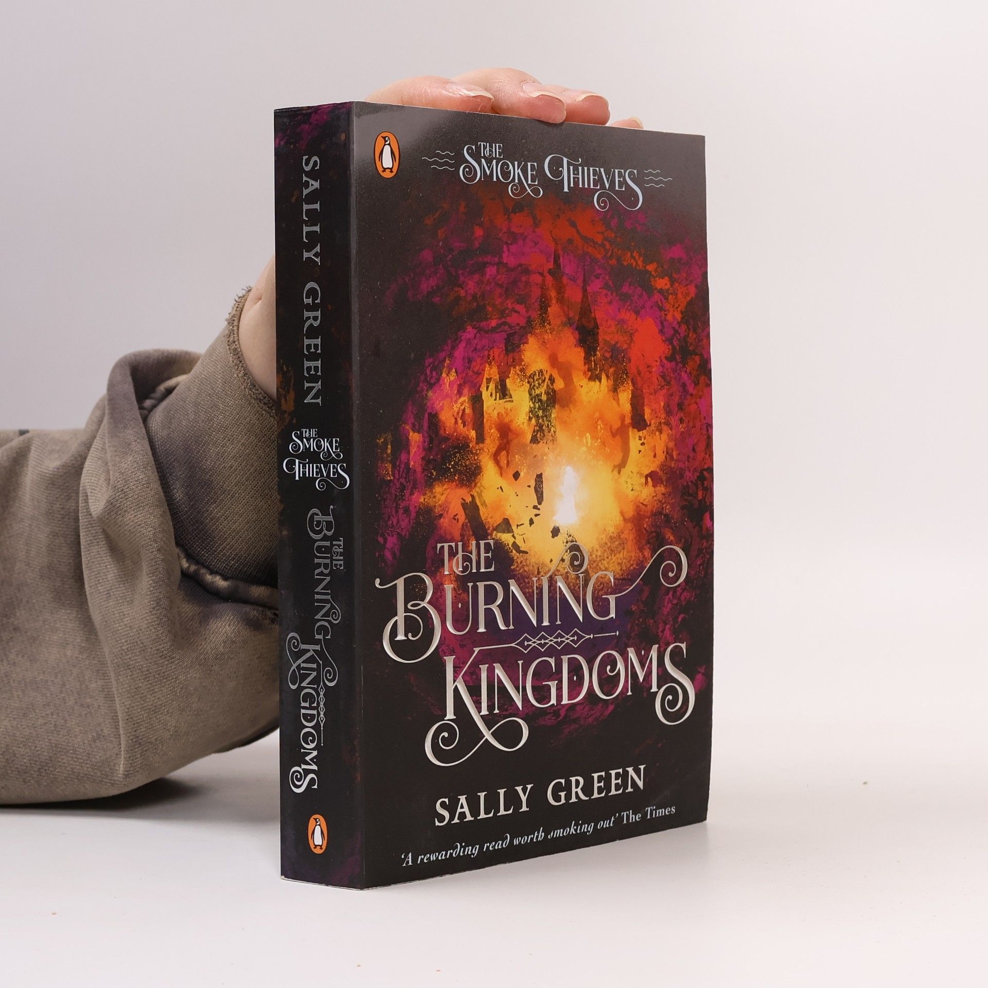 Sally Green The Burning Kingdoms