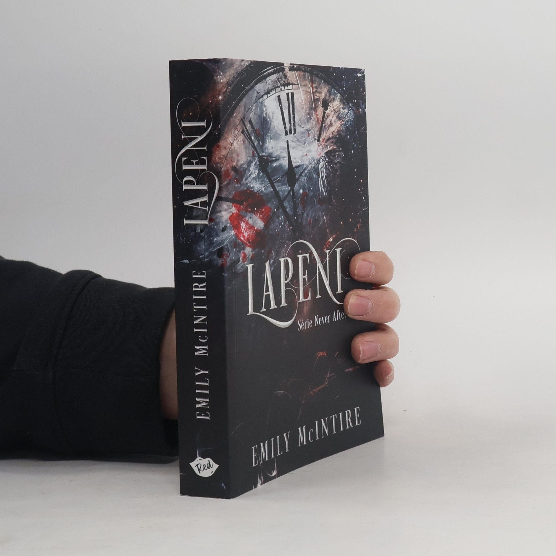 Emily McIntire Lapeni