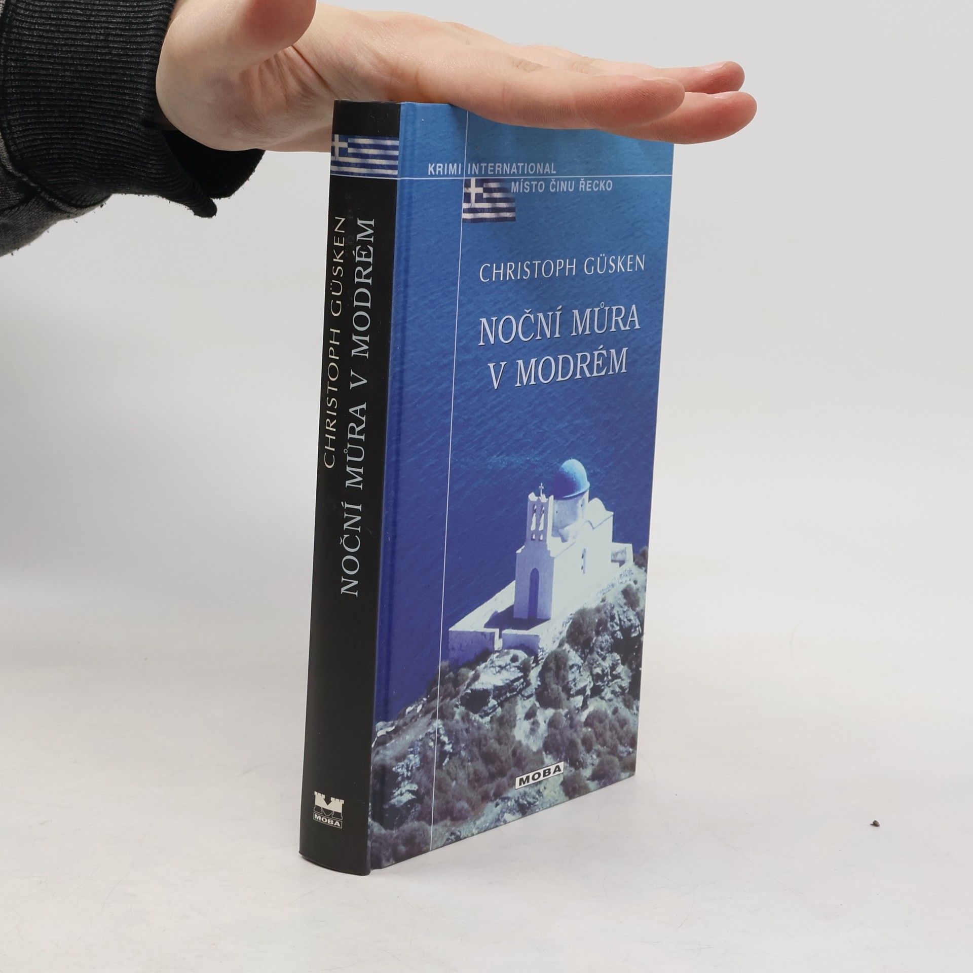 Christoph Güsken Noční můra v modrém