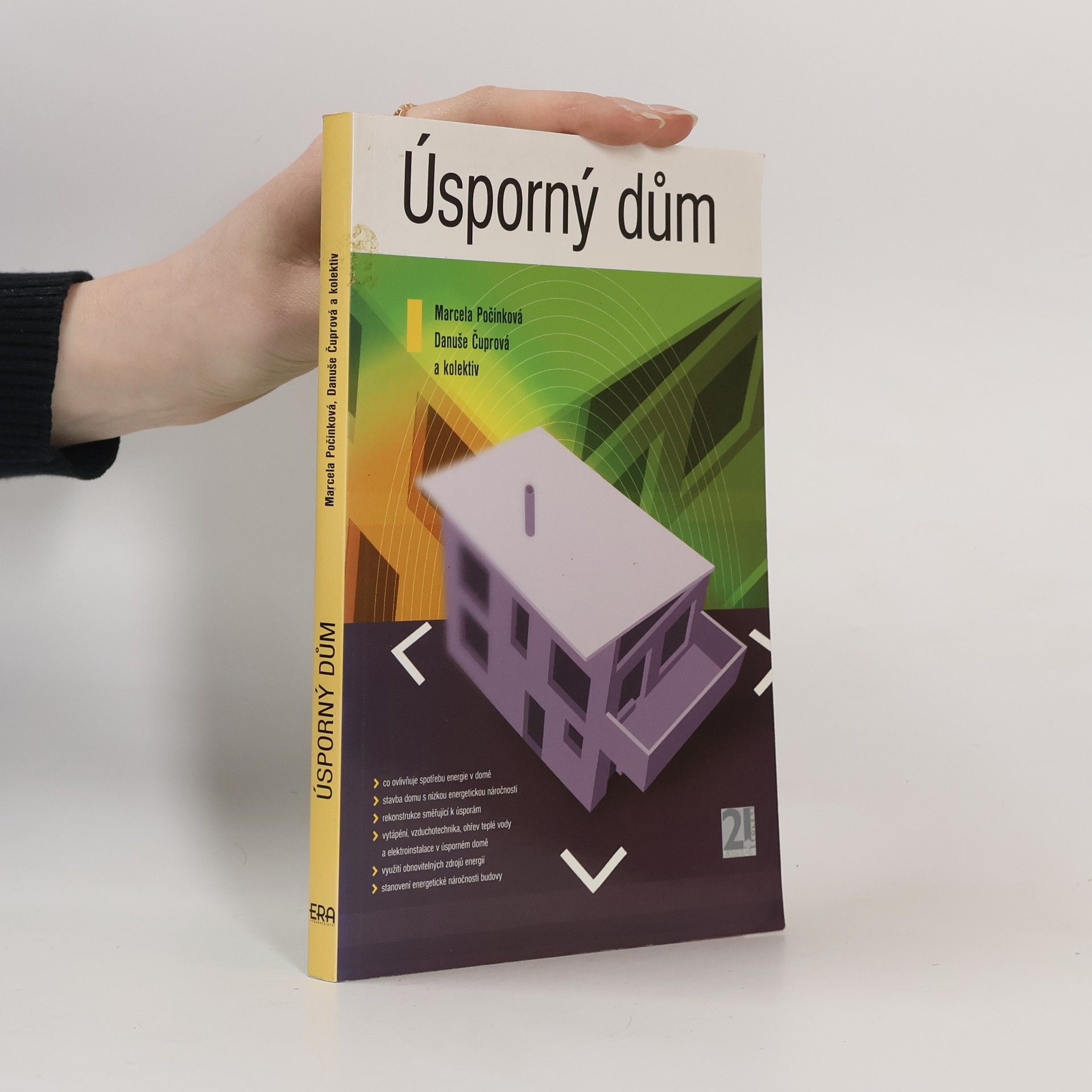 Marcela Počinková Úsporný dům