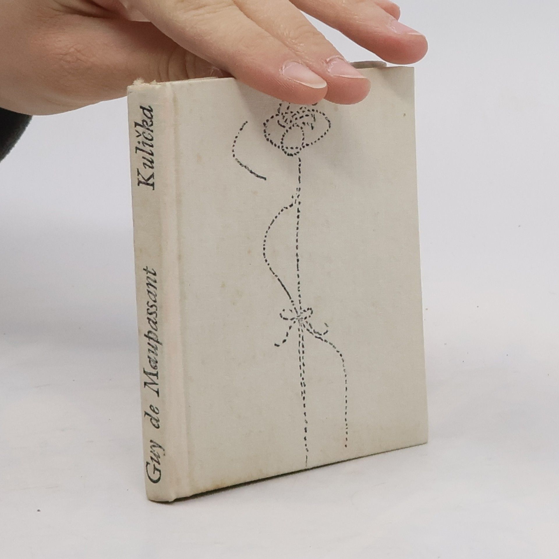 Guy de Maupassant Kulička