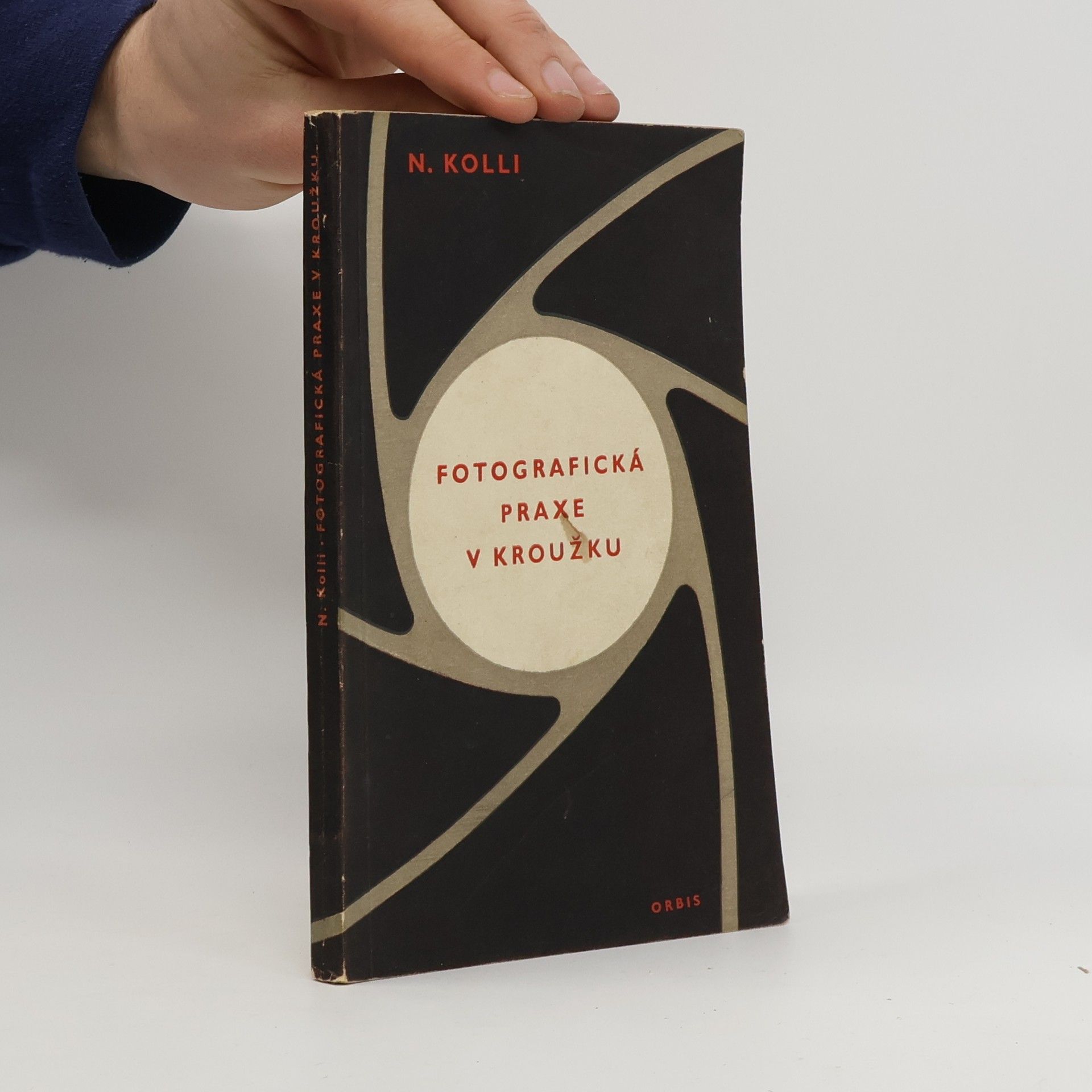 Nikolaj Kolli Fotografická praxe v kroužku