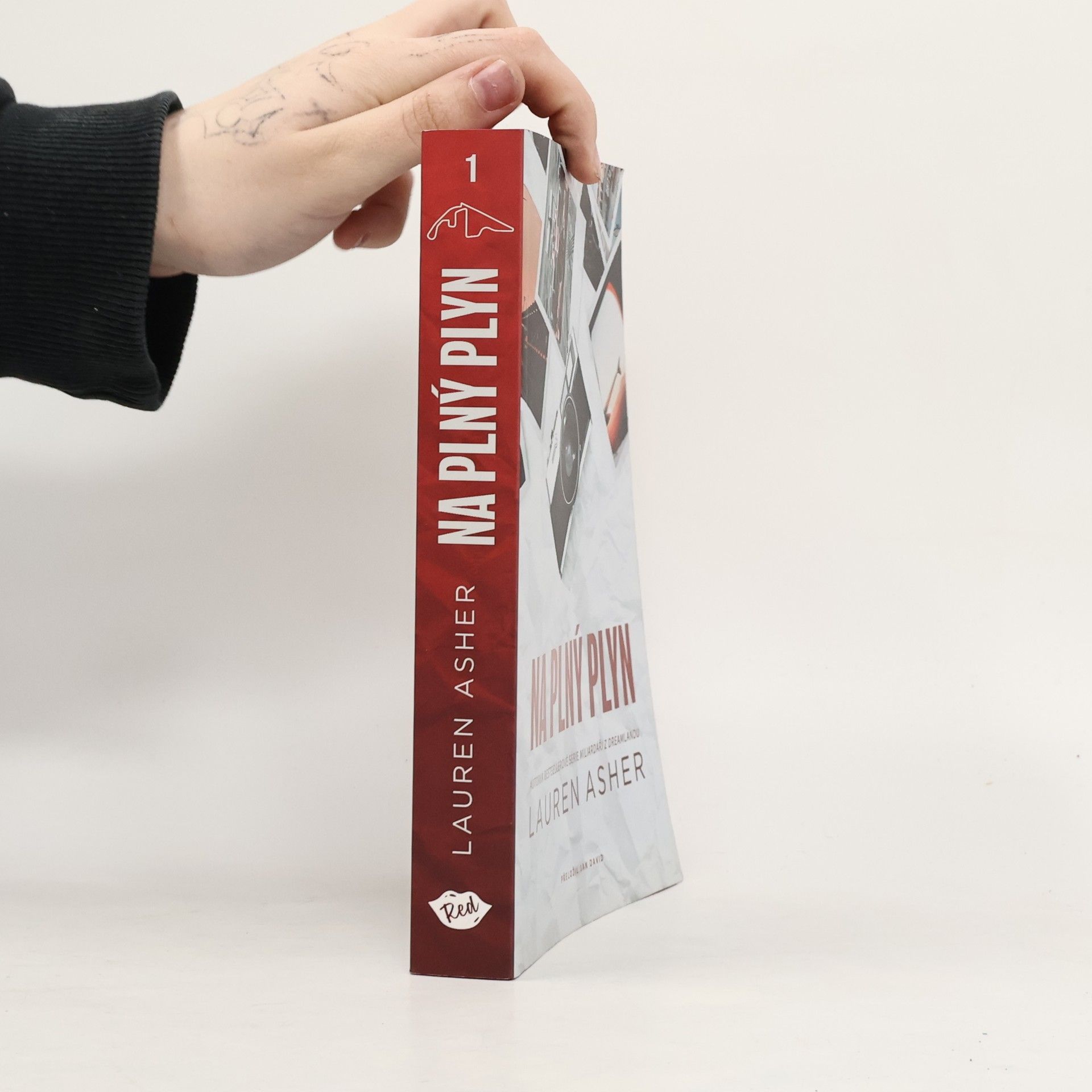 Lauren Asher Na plný plyn 1