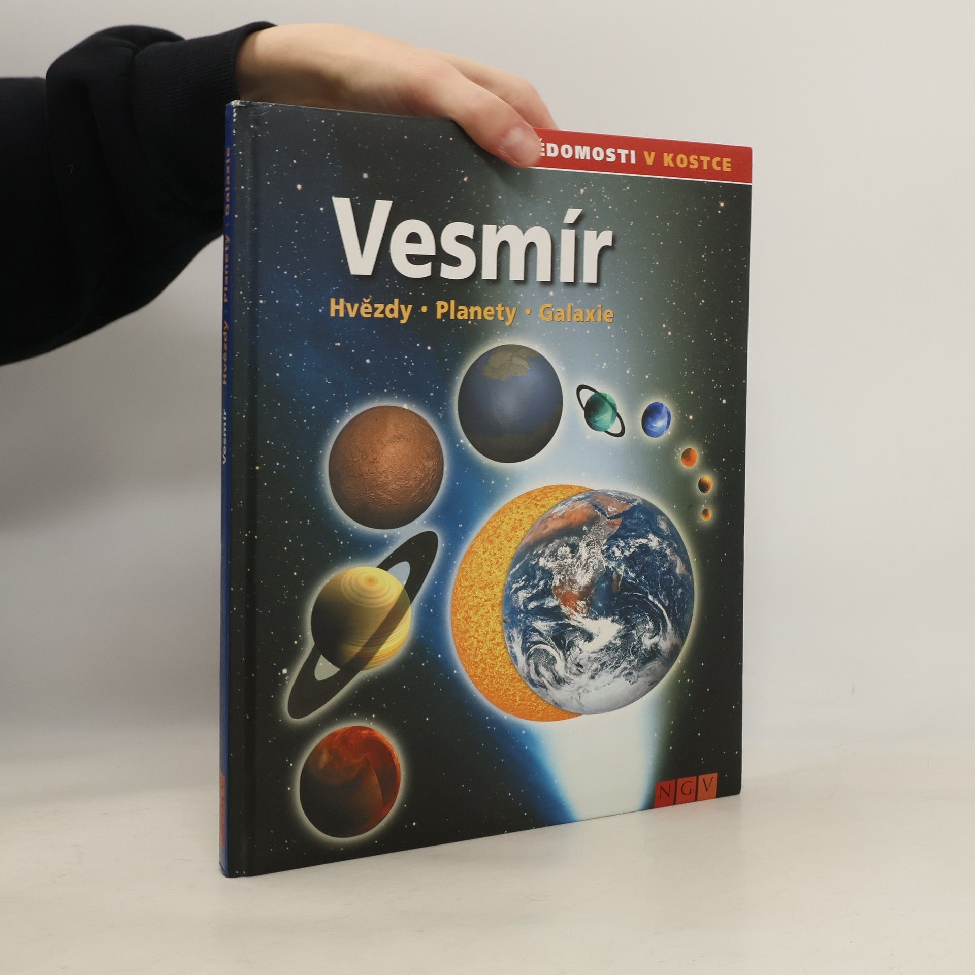 Autorenkollektiv Vesmír. Hvězdy. Planety. Galaxie