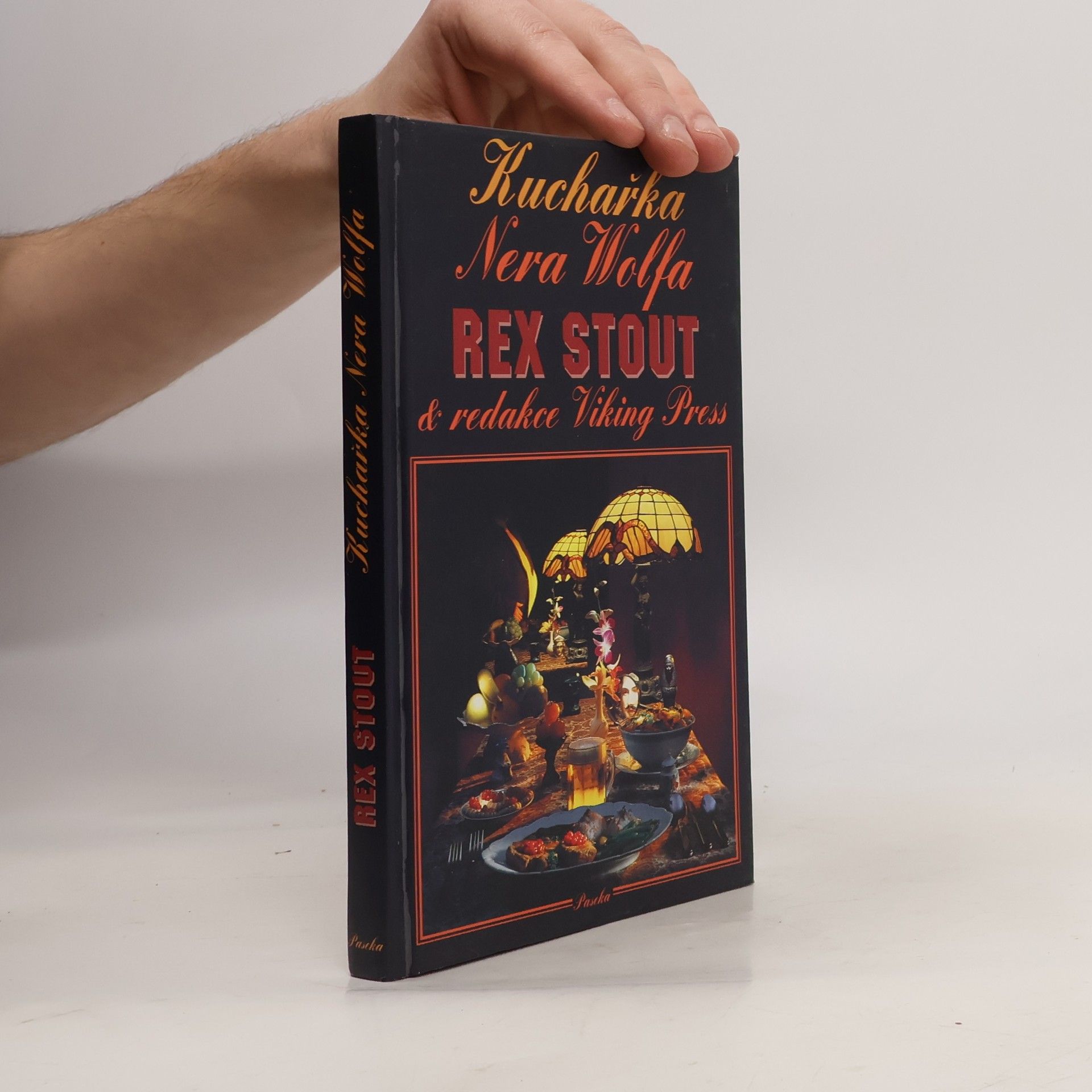 Kuchařka Nera Wolfa & redakce Viking Press