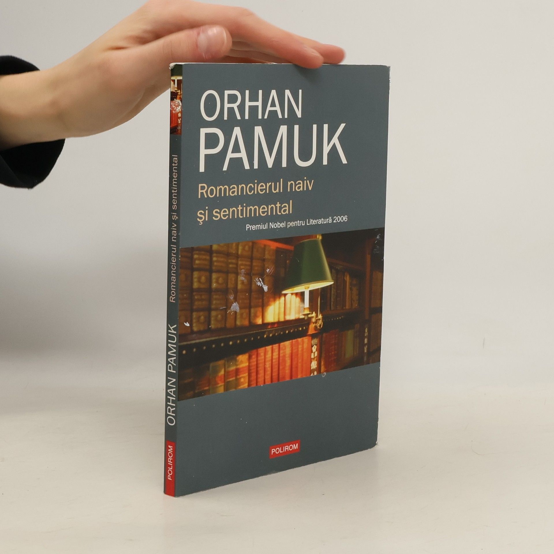 Orhan Pamuk Romancierul naiv şi sentimental