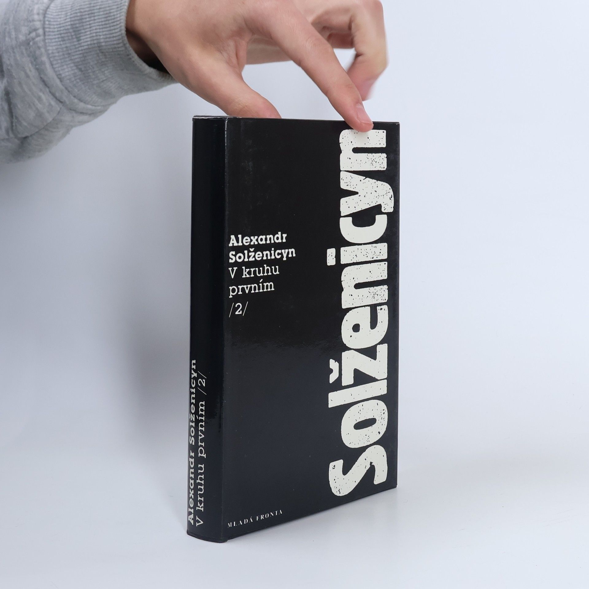 Alexandr Isajevič Solženicyn V kruhu prvním 1