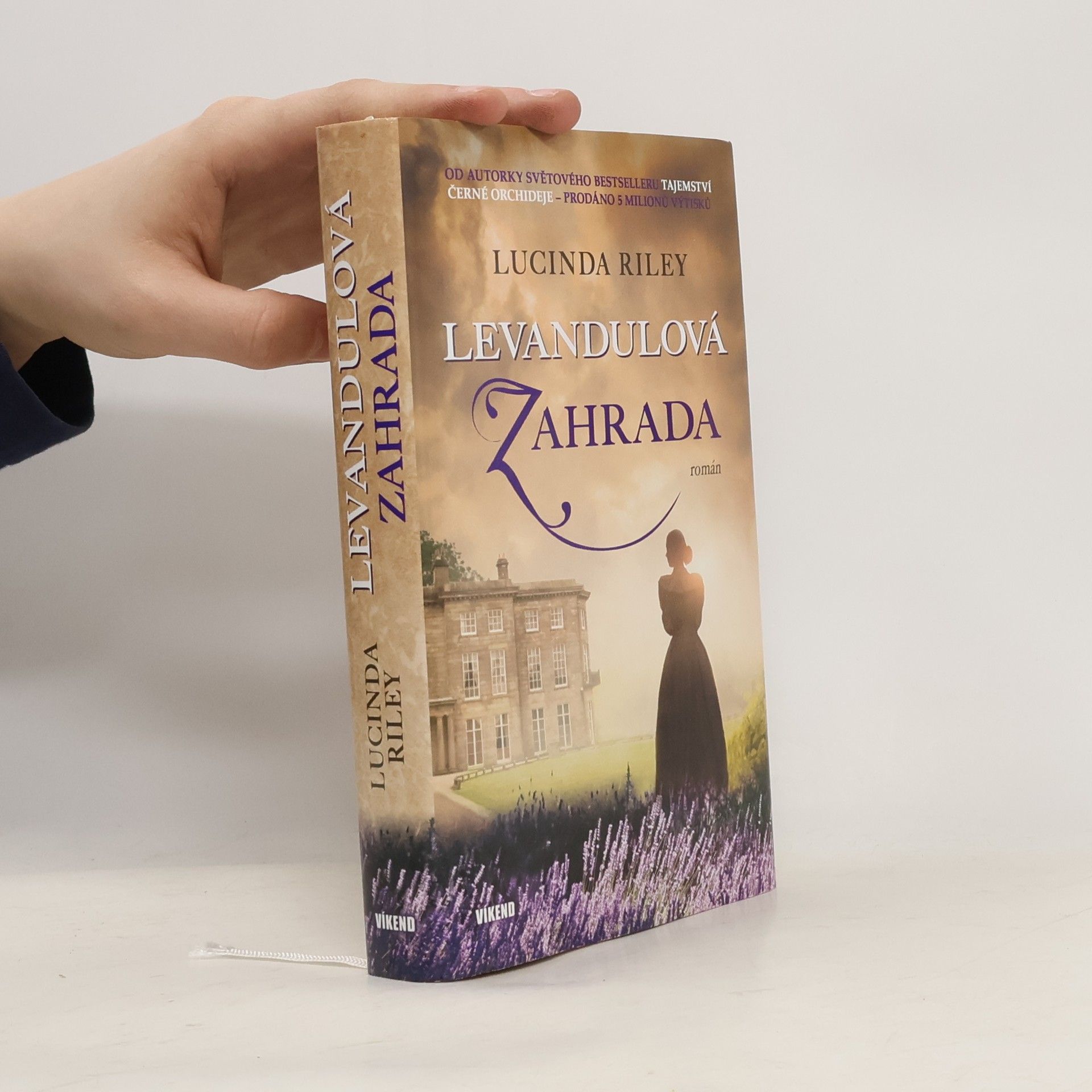 Lucinda Riley Levandulová zahrada