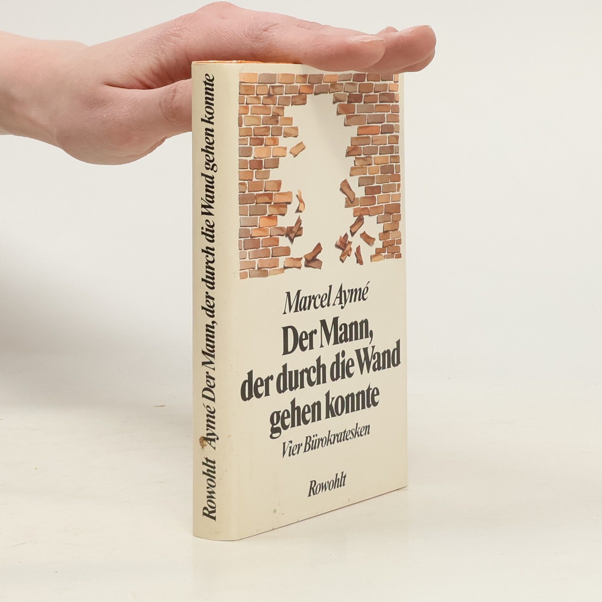 Marcel Aymé Der Mann, der durch die Wand gehen konnte