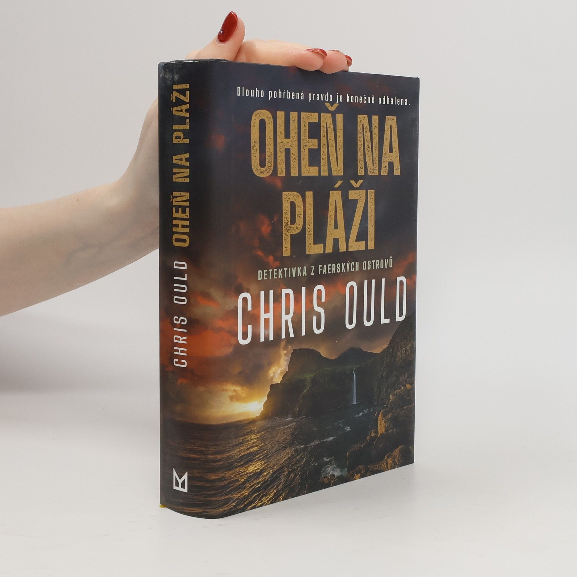 Chris Ould Oheň na pláži