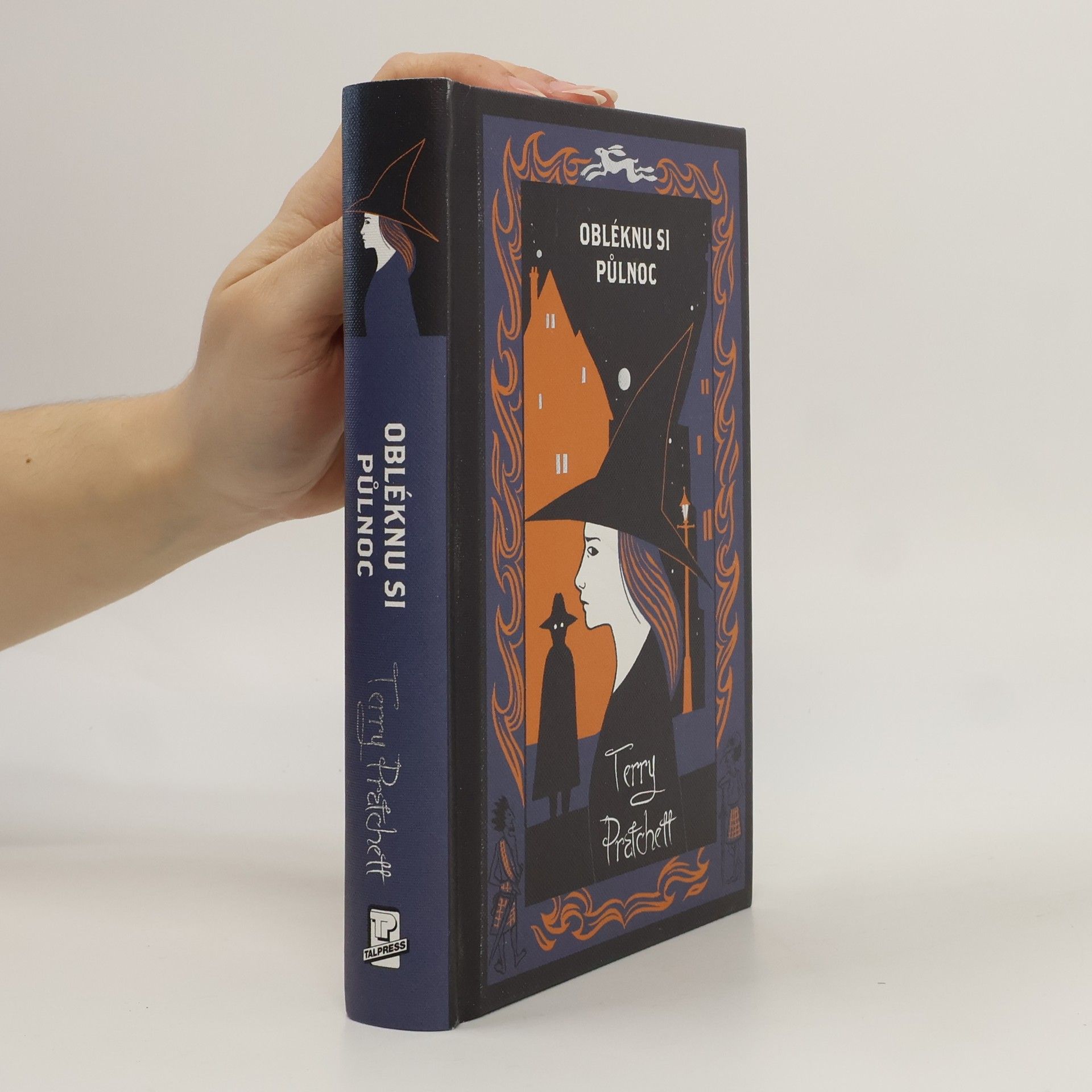 Terry Pratchett Obléknu si půlnoc