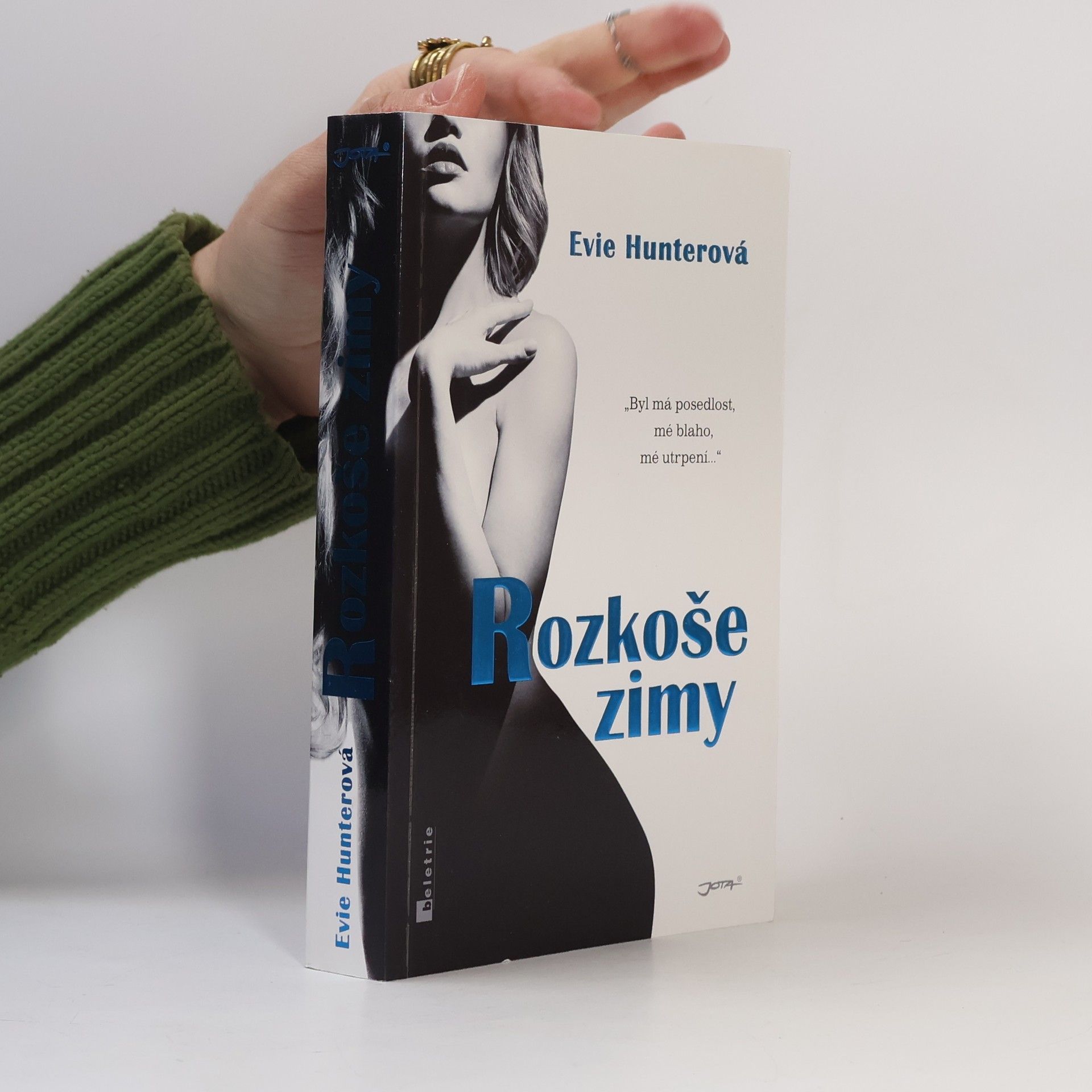 Evie Hunter Rozkoše zimy