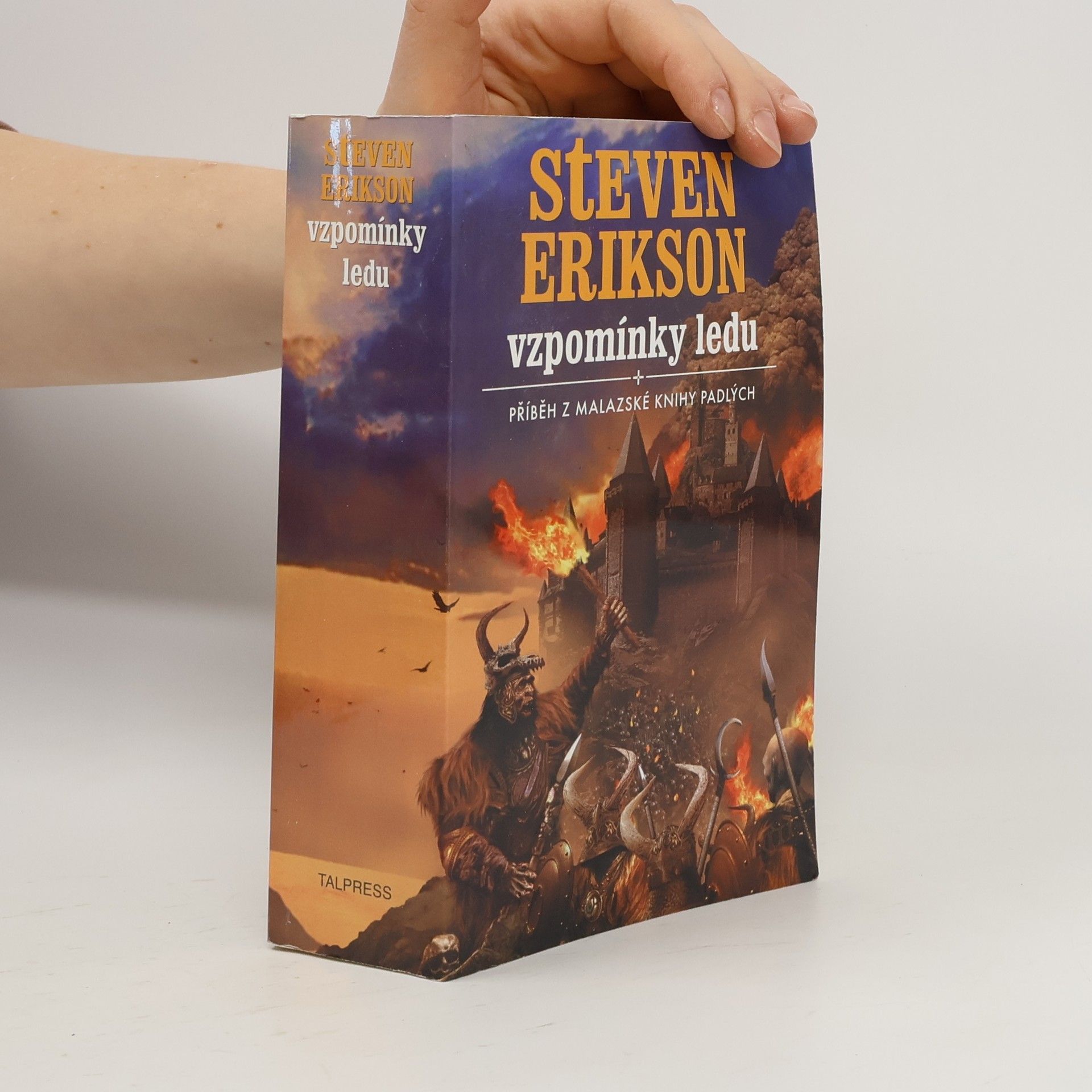 Steven Erikson Vzpomínky ledu