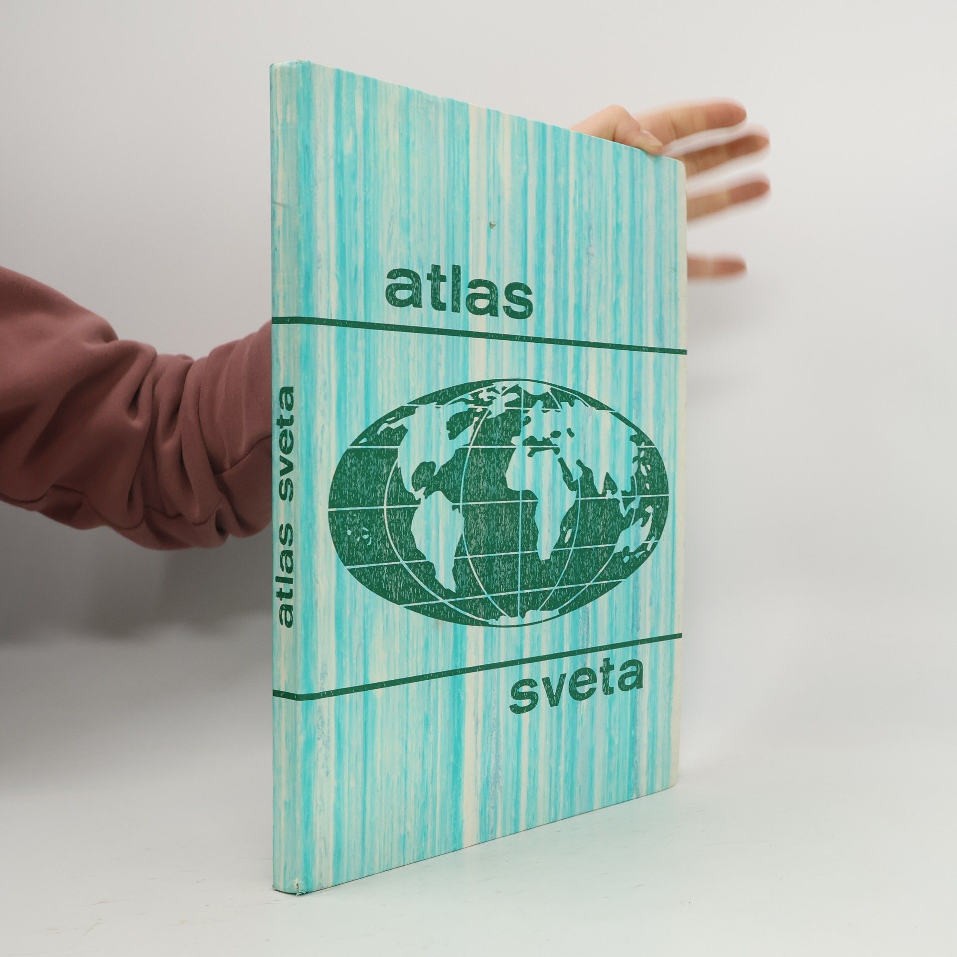 Autorenkollektiv Atlas sveta