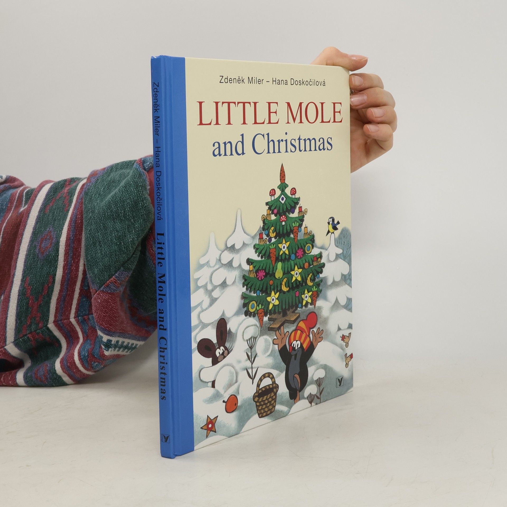 Zdeněk Miler Little Mole and Christmas