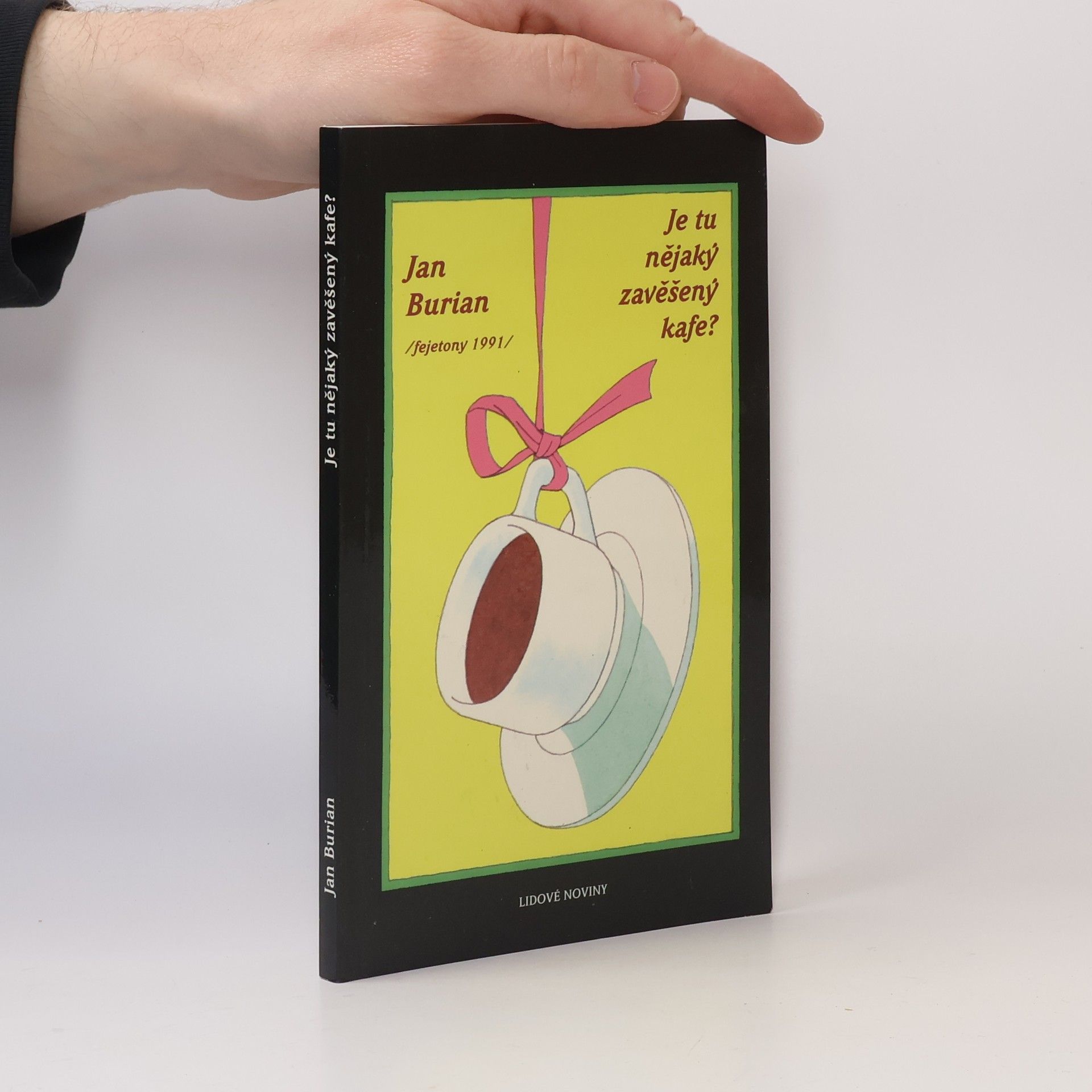 Je tu nějaký zavěšený kafe?