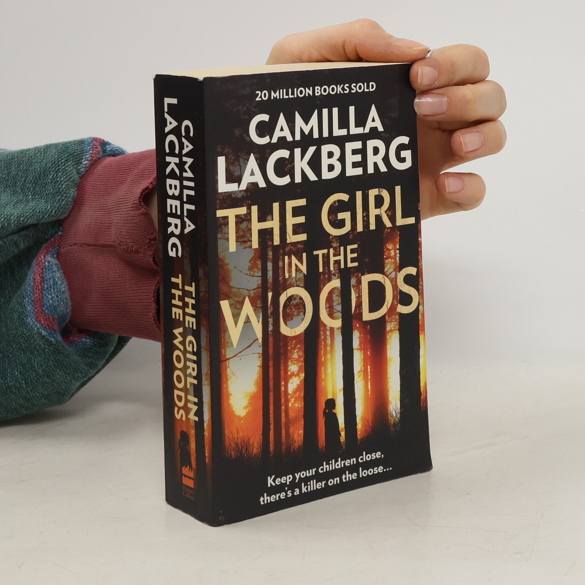 Camilla Läckberg The Girl in the Woods