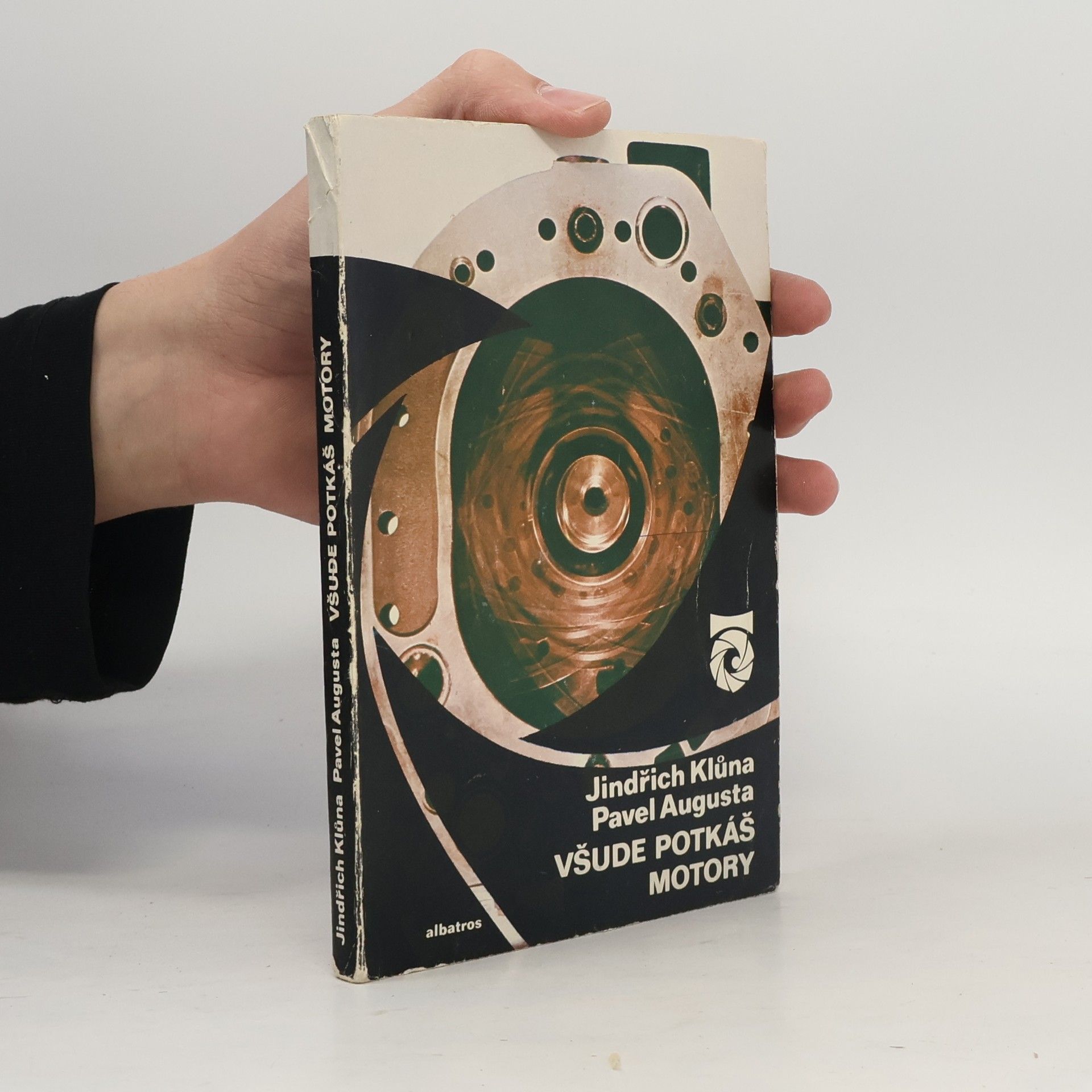 Jindřich Klůna Všude potkáš motory
