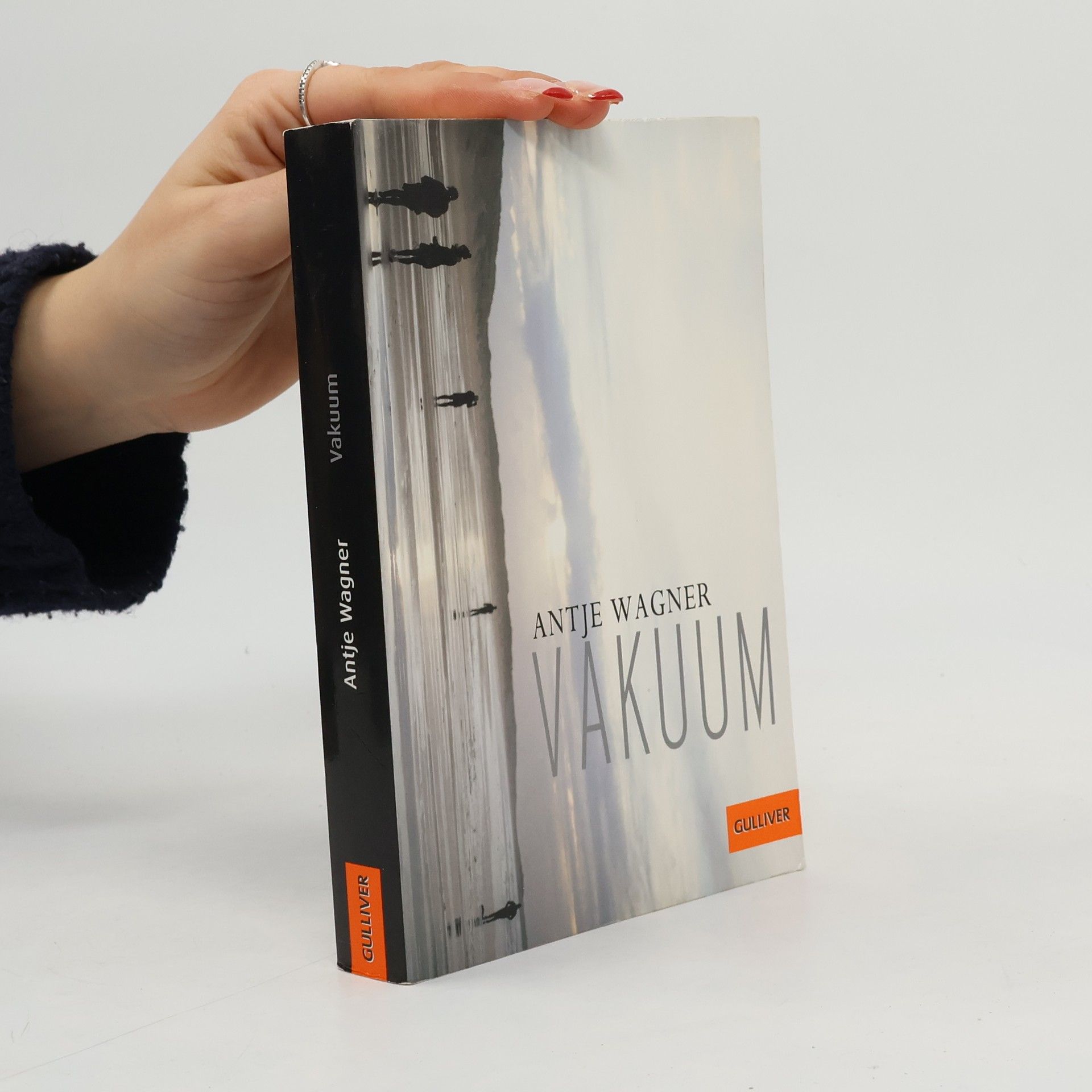 Antje Wagner Vakuum