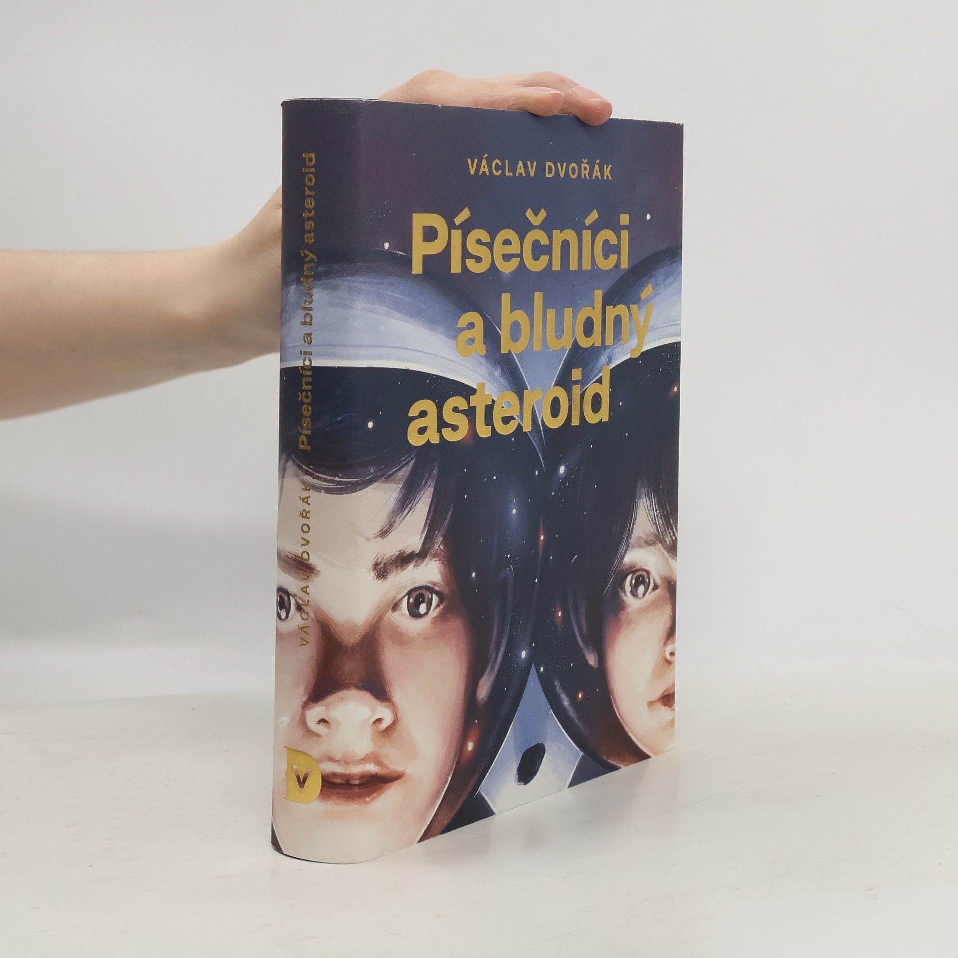 Václav Dvořák Písečníci a bludný asteroid