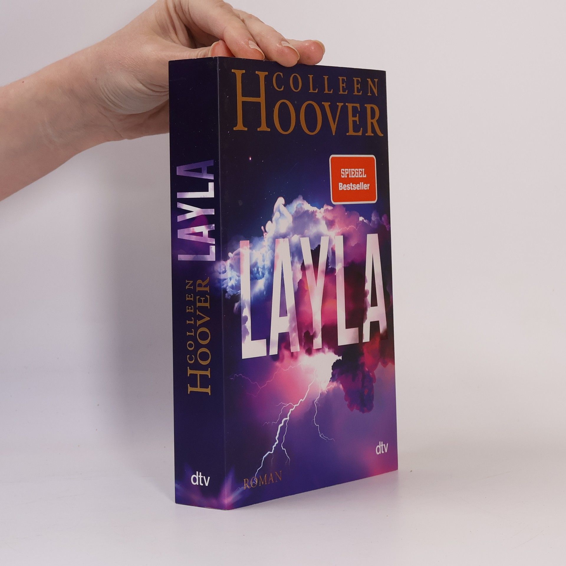 Colleen Hoover Layla