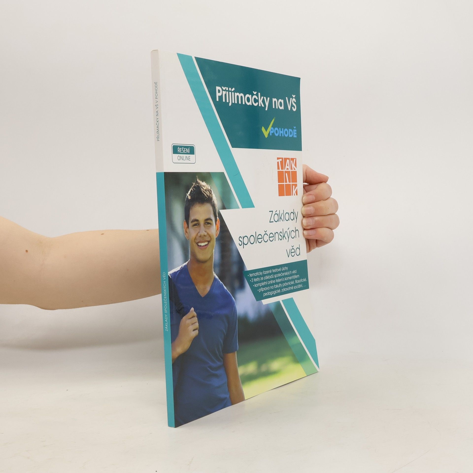 Autorenkollektiv Přijímačky na VŠ v pohodě. Základy společenských věd