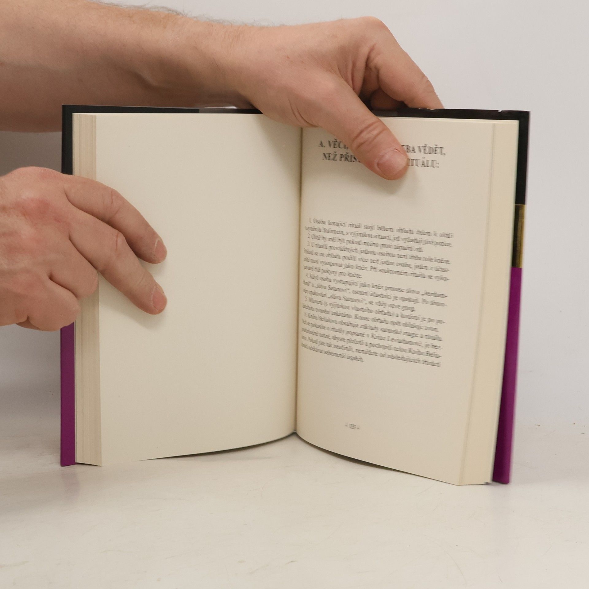 Anton Szandor La Vey Satanská Bible
