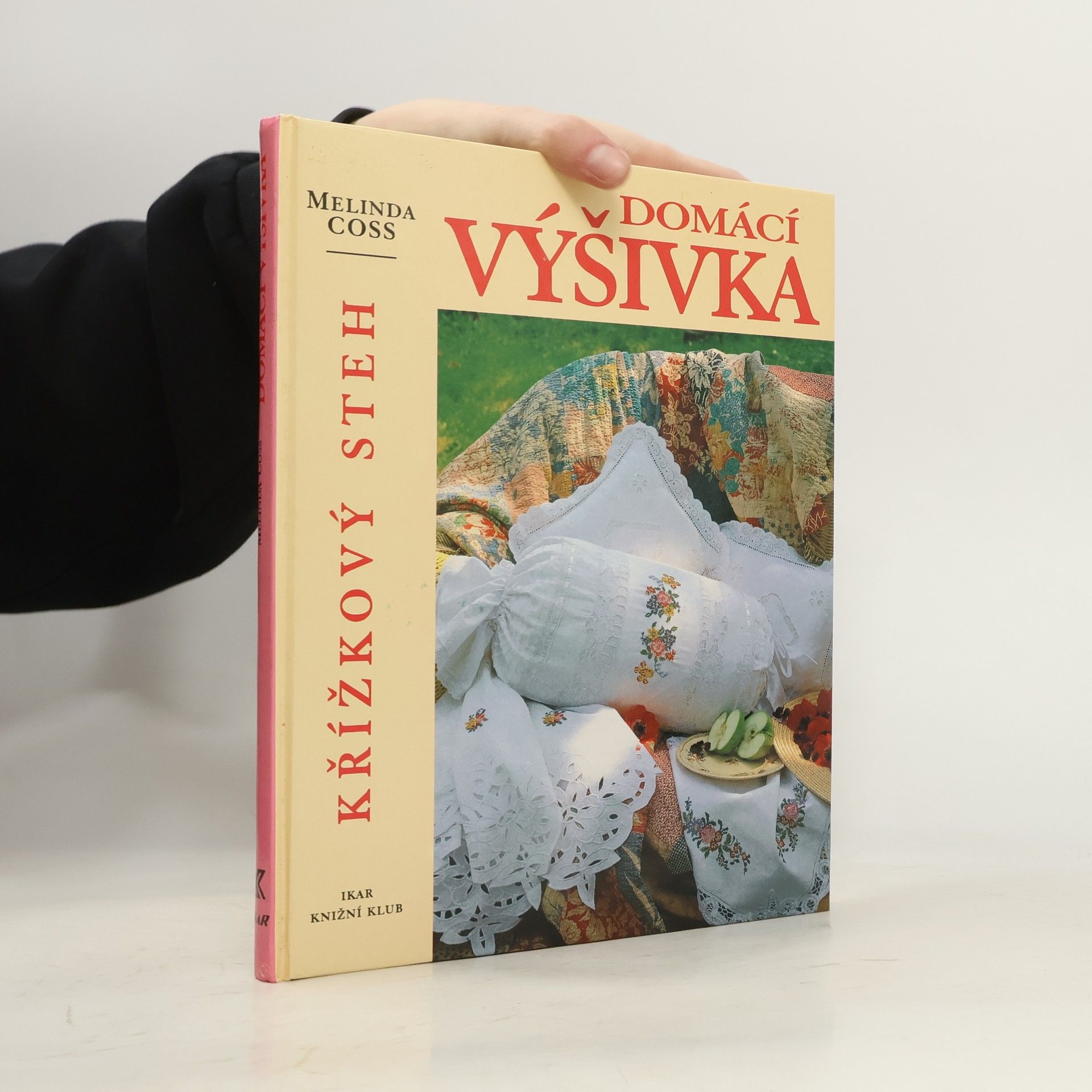 Domácí výšivka. Křížkový steh