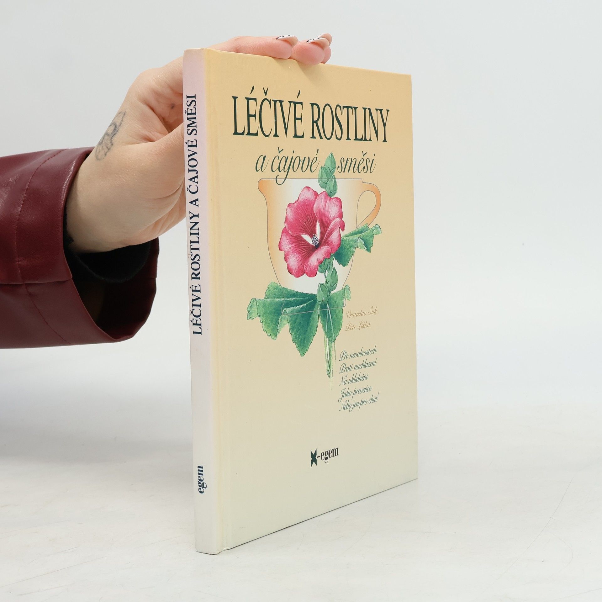 Vratislav Šuk Léčivé rostliny a čajové směsi