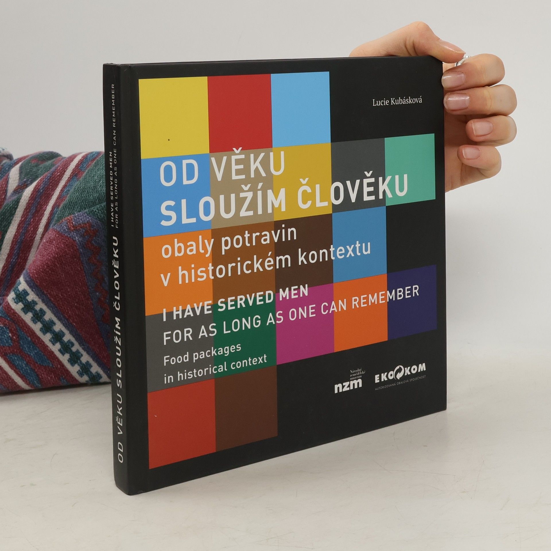 Lucie Kubásková Od věku sloužím člověku