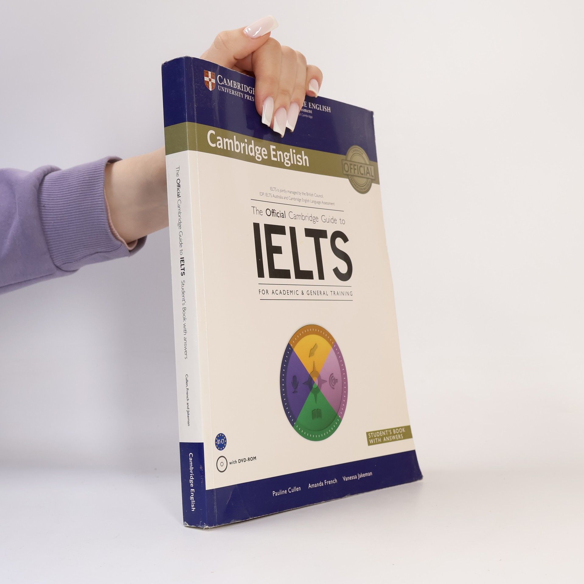 Autorenkollektiv The Official Cambridge Guide To IELTS. Student's Book With Answers