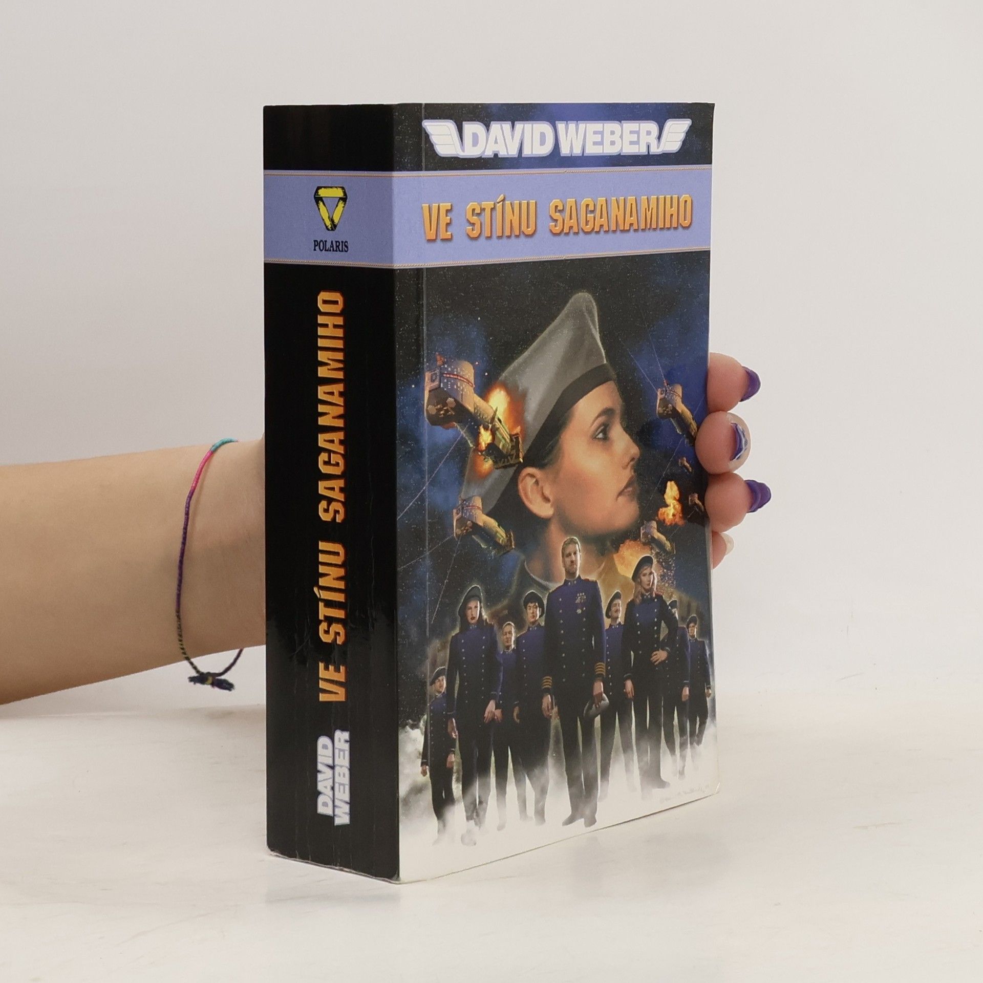David Weber Ve stínu Saganamiho