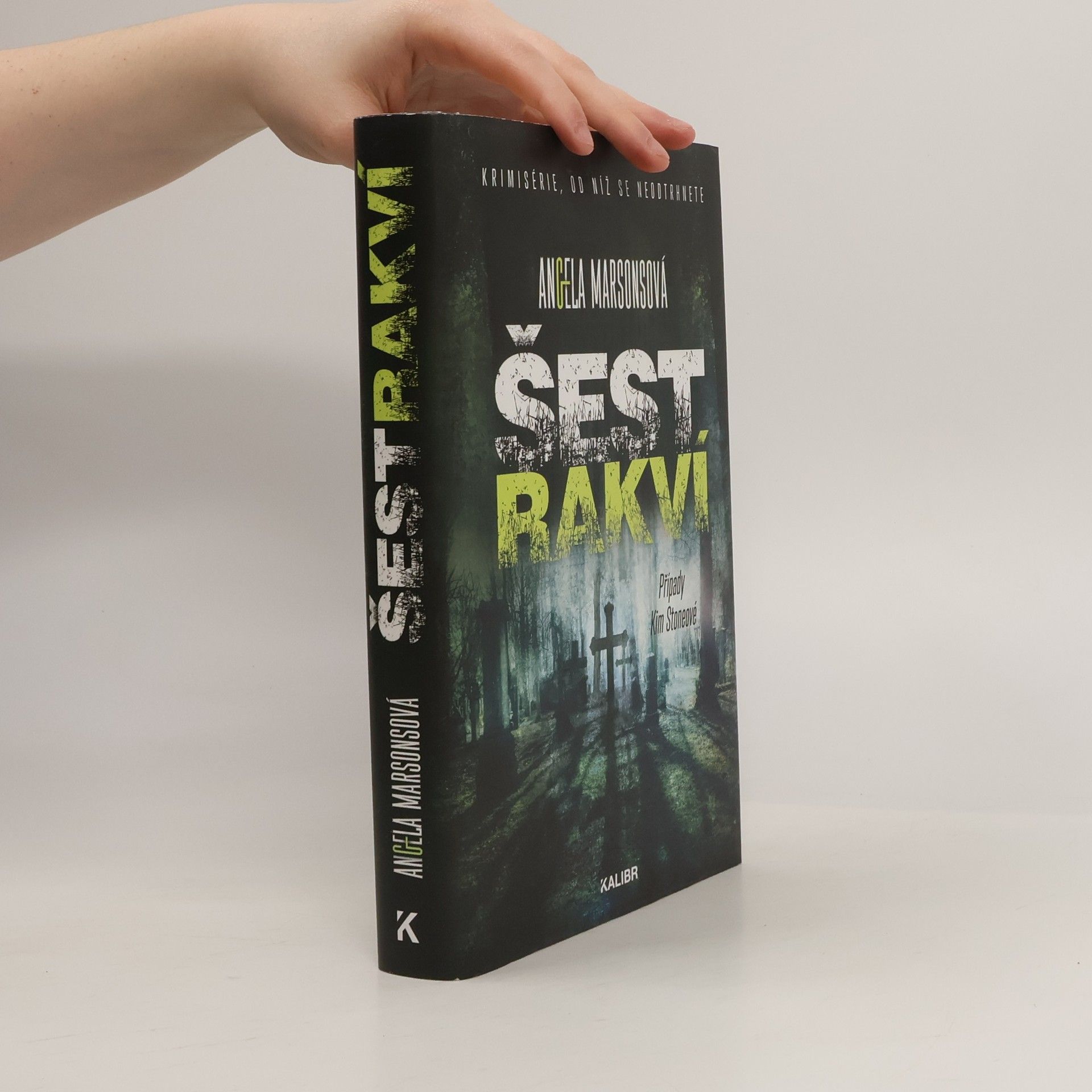 Angela Marsons Šest rakví