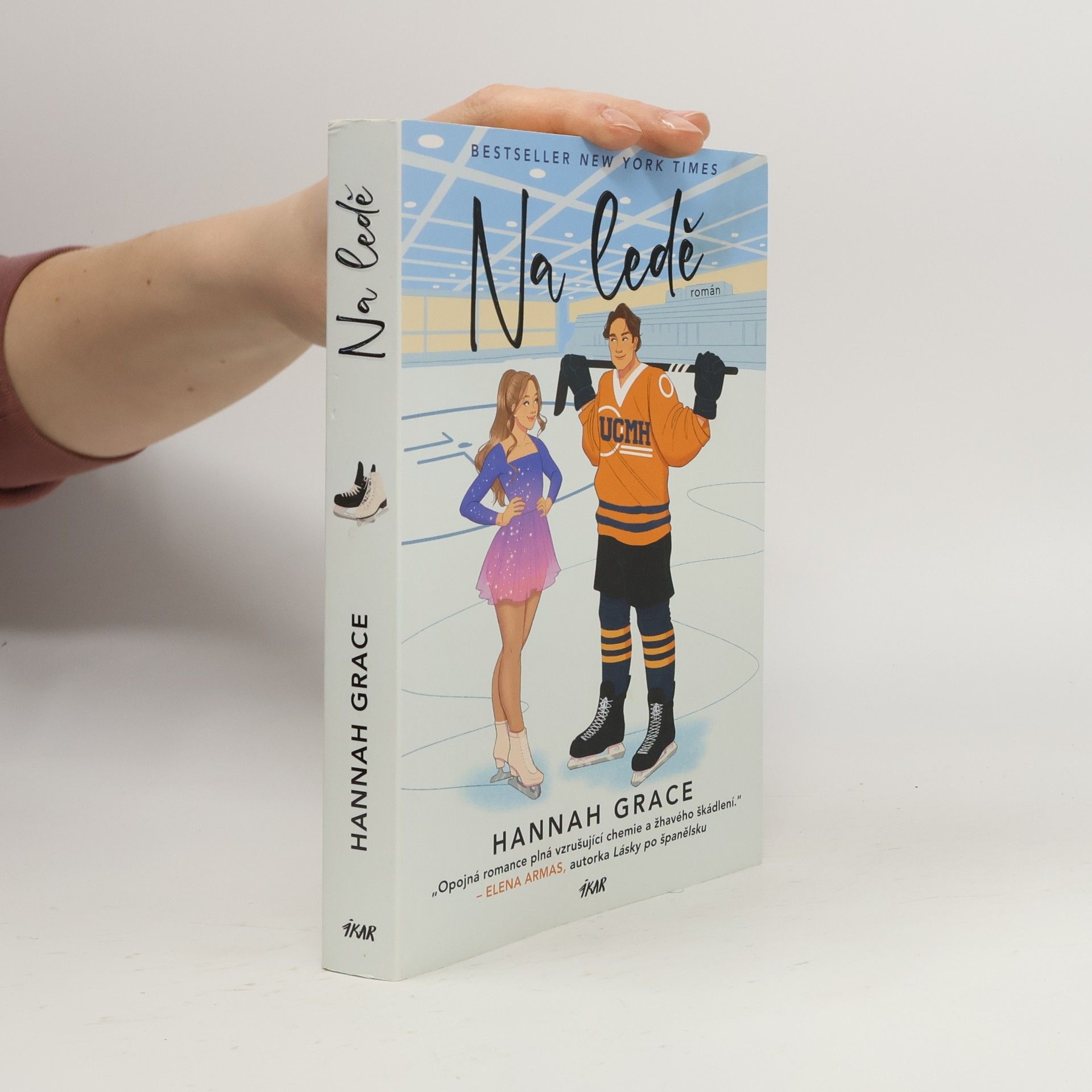 Hannah Grace Na ledě