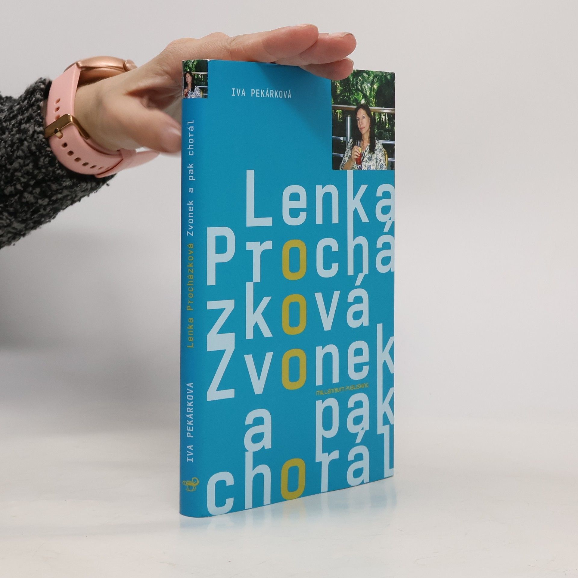 Lenka Procházková Zvonek a pak chorál