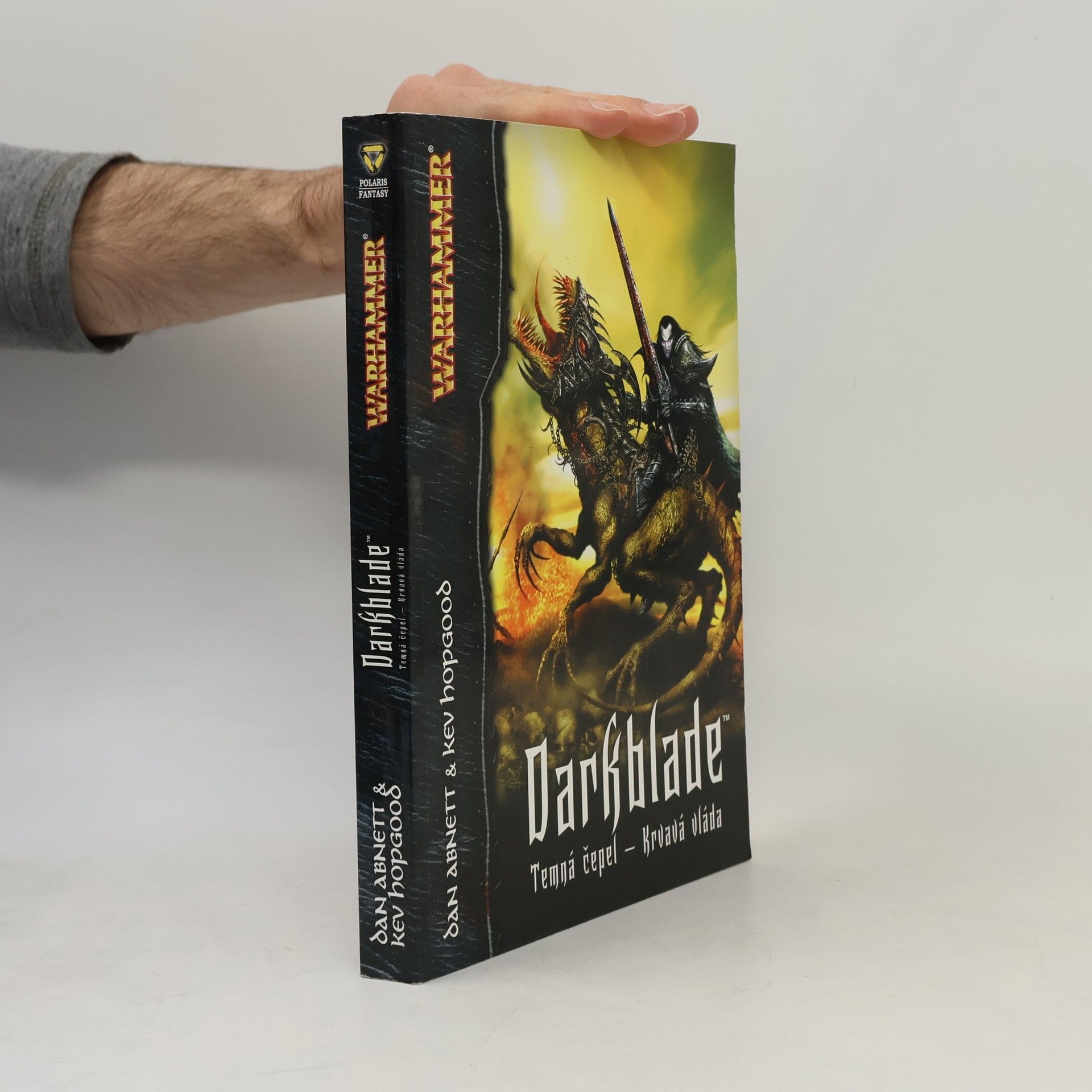 Dan Abnett Darkblade. Temná čepel - krvavá vláda