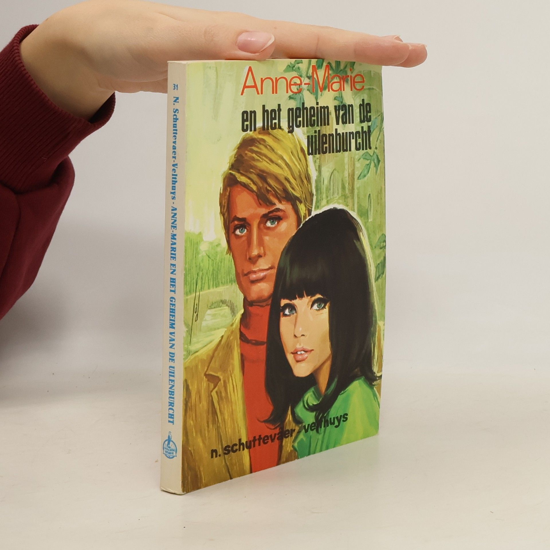 Anne-Marie en het geheim van de uilenburcht