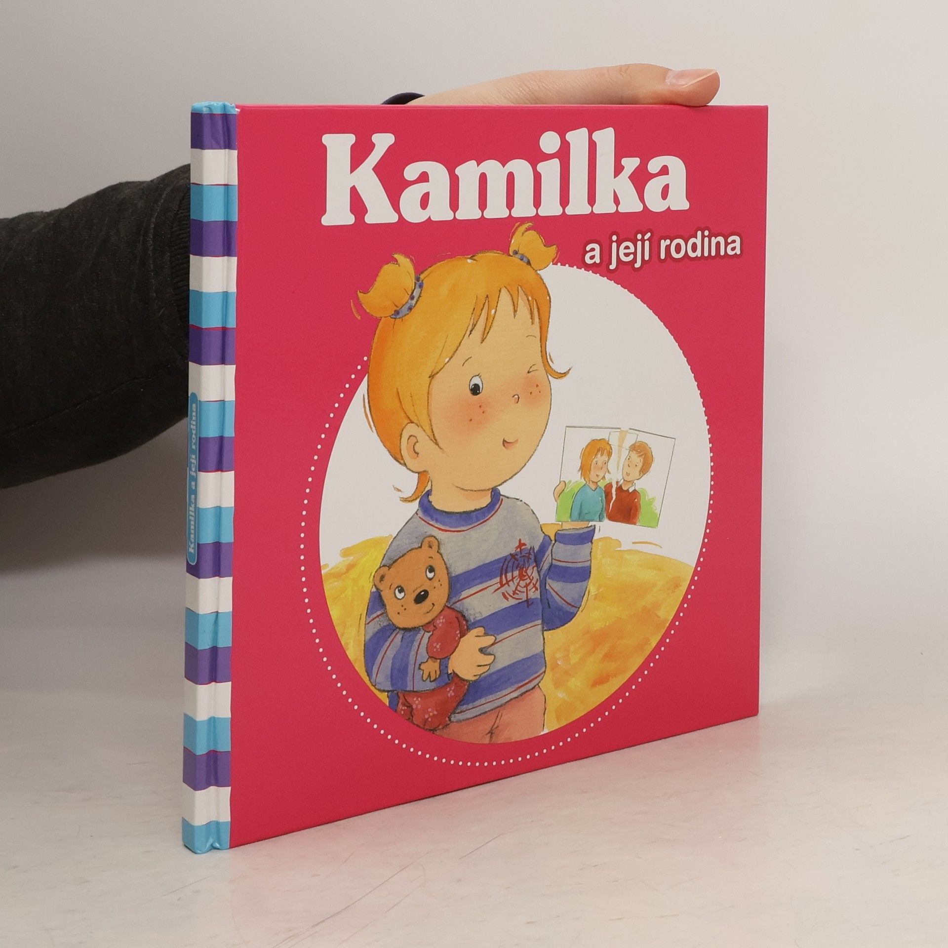 Nancy Delvaux Kamilka a její rodina