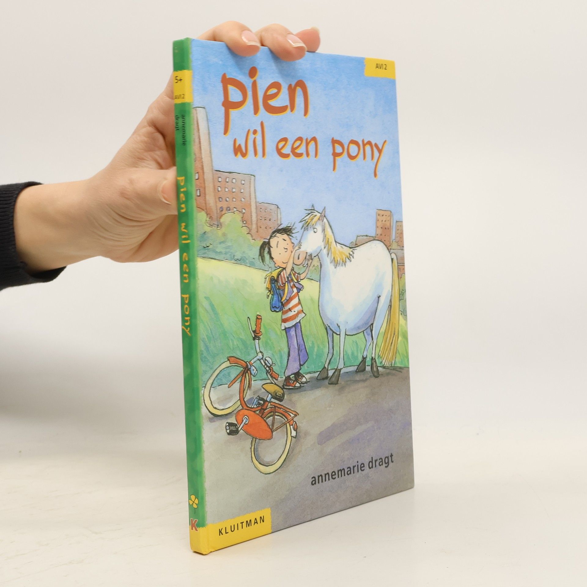 annemarie dragt Pien wil een pony