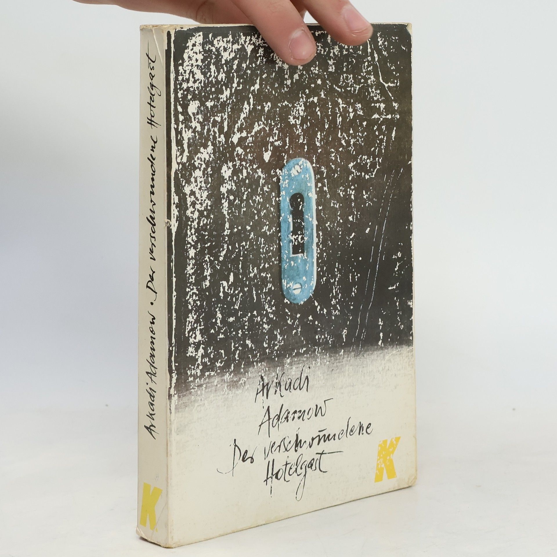 Arkadi Adamow Der verschwundene Hotelgast