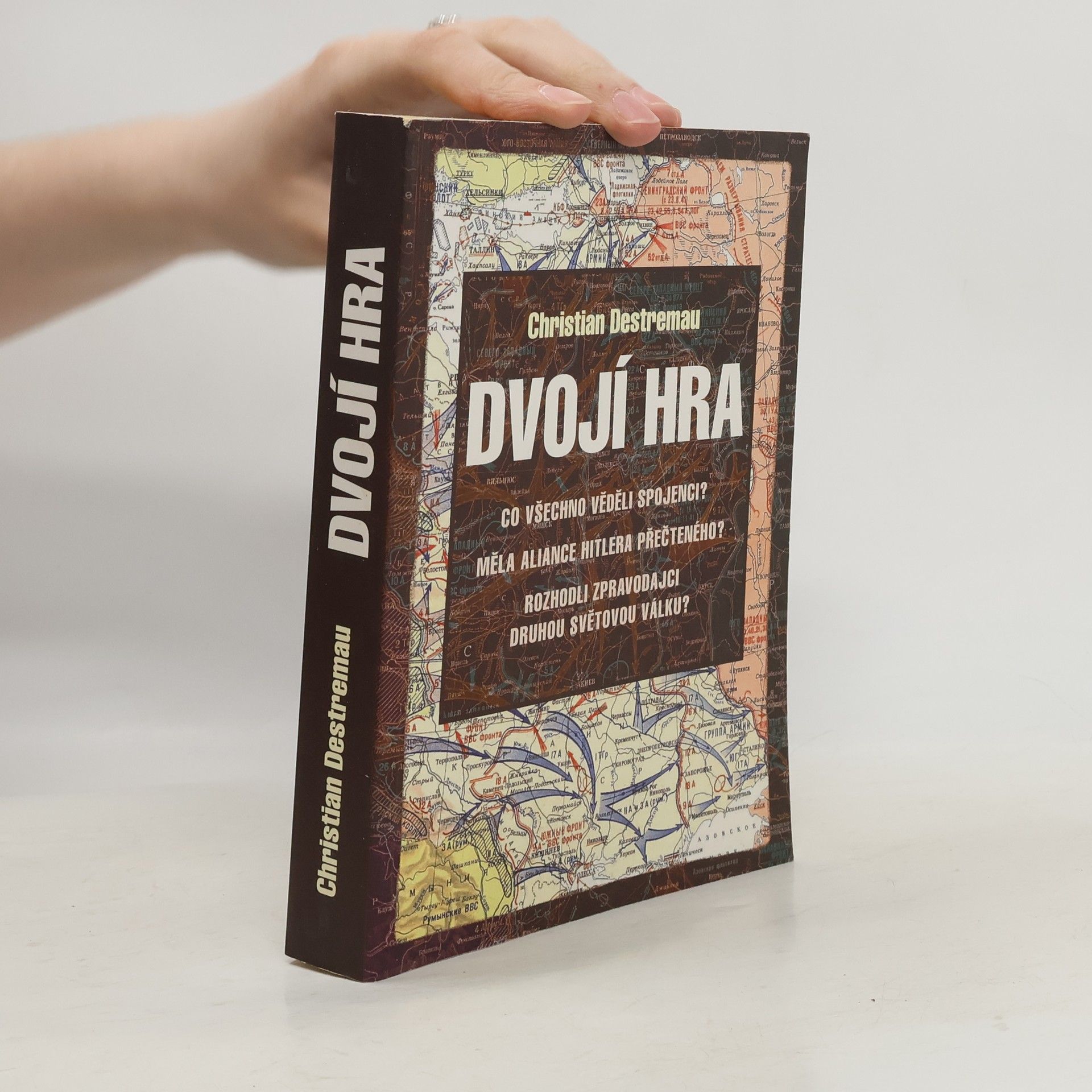 Christian Destremau Dvojí hra