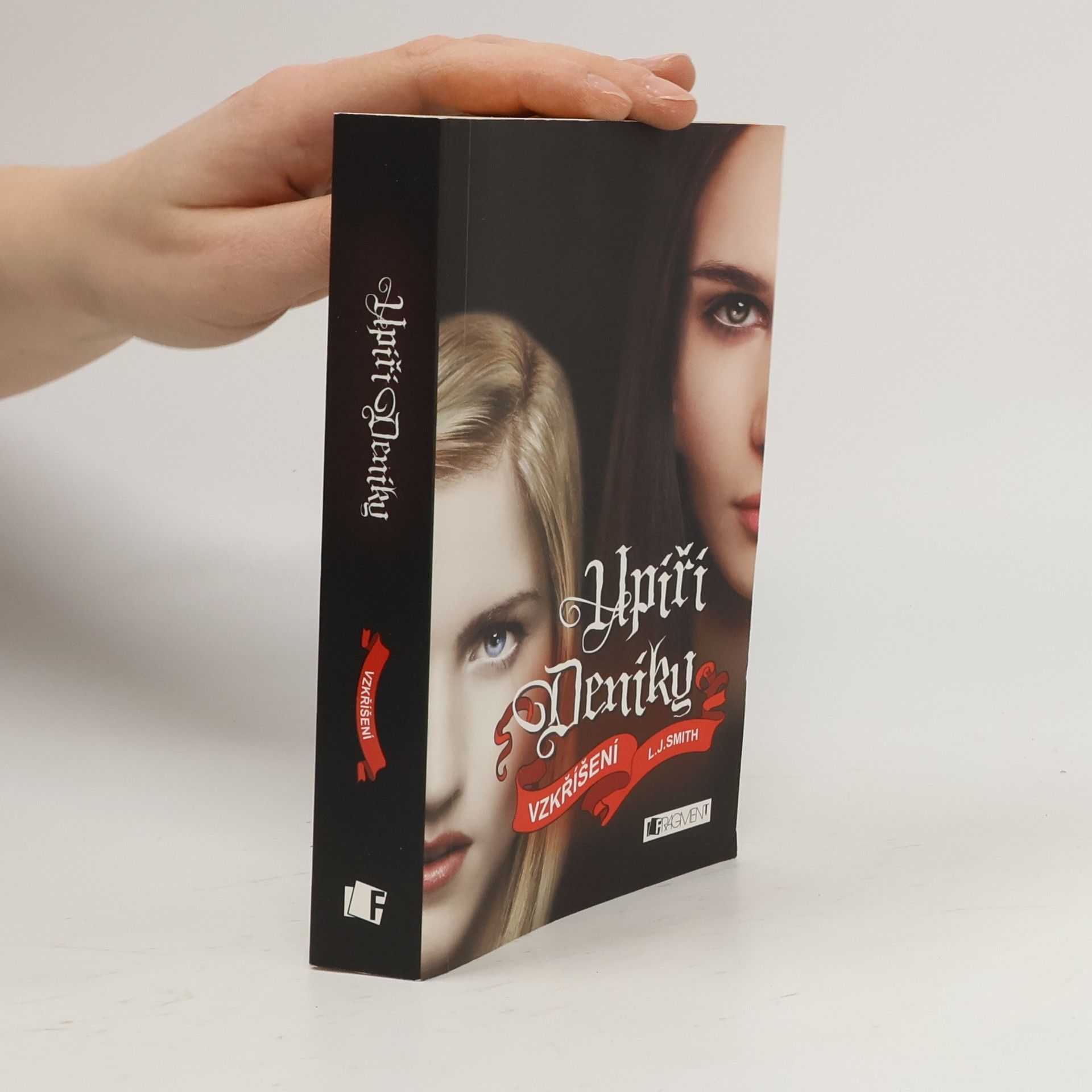 L. J. Smith Upíří deníky. Vzkříšení